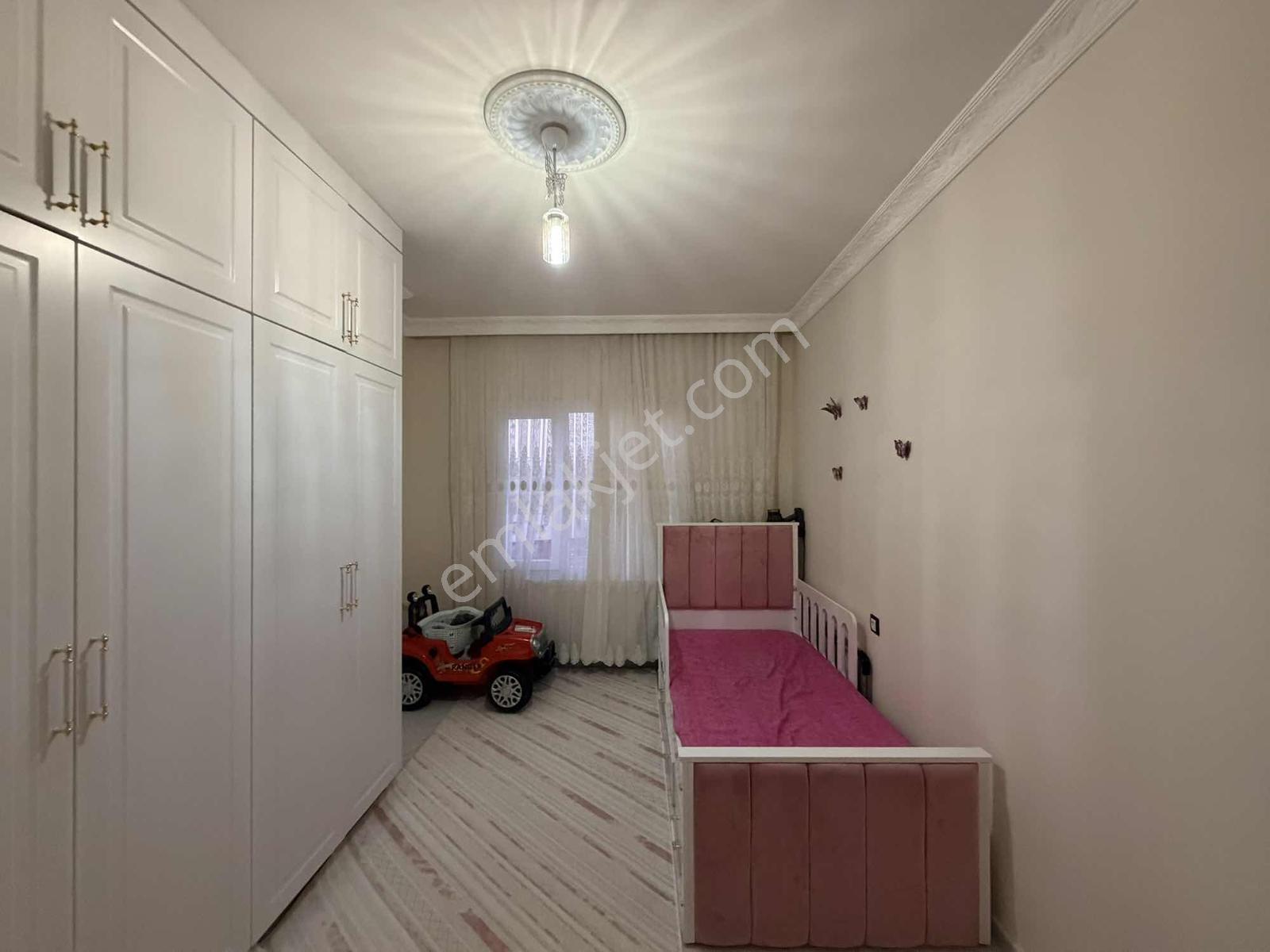 Acar Emlaktan Devrim Mah. Acil Satılık 3+1 185 M2 Lüks Daire - Görsel 8