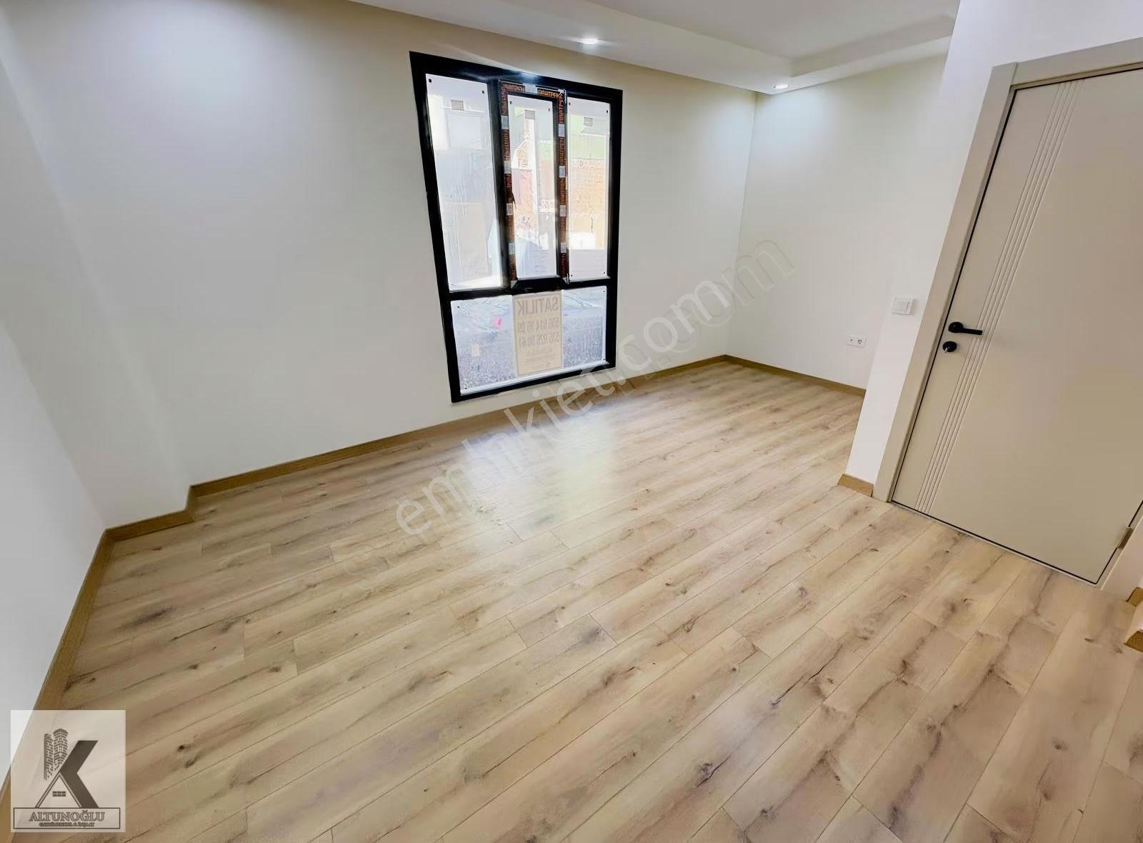 Altunoğlu"ndan Cadde Ulaşım Yakınında 1+1 Sıfır Ara Kat Daire - Görsel 13