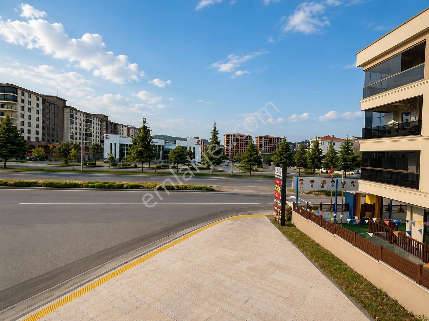 Markanızı Taşıyacak Özel Ticari Yapı! Bahçeli Ve 3 Katlı İş Yeri - Görsel 18