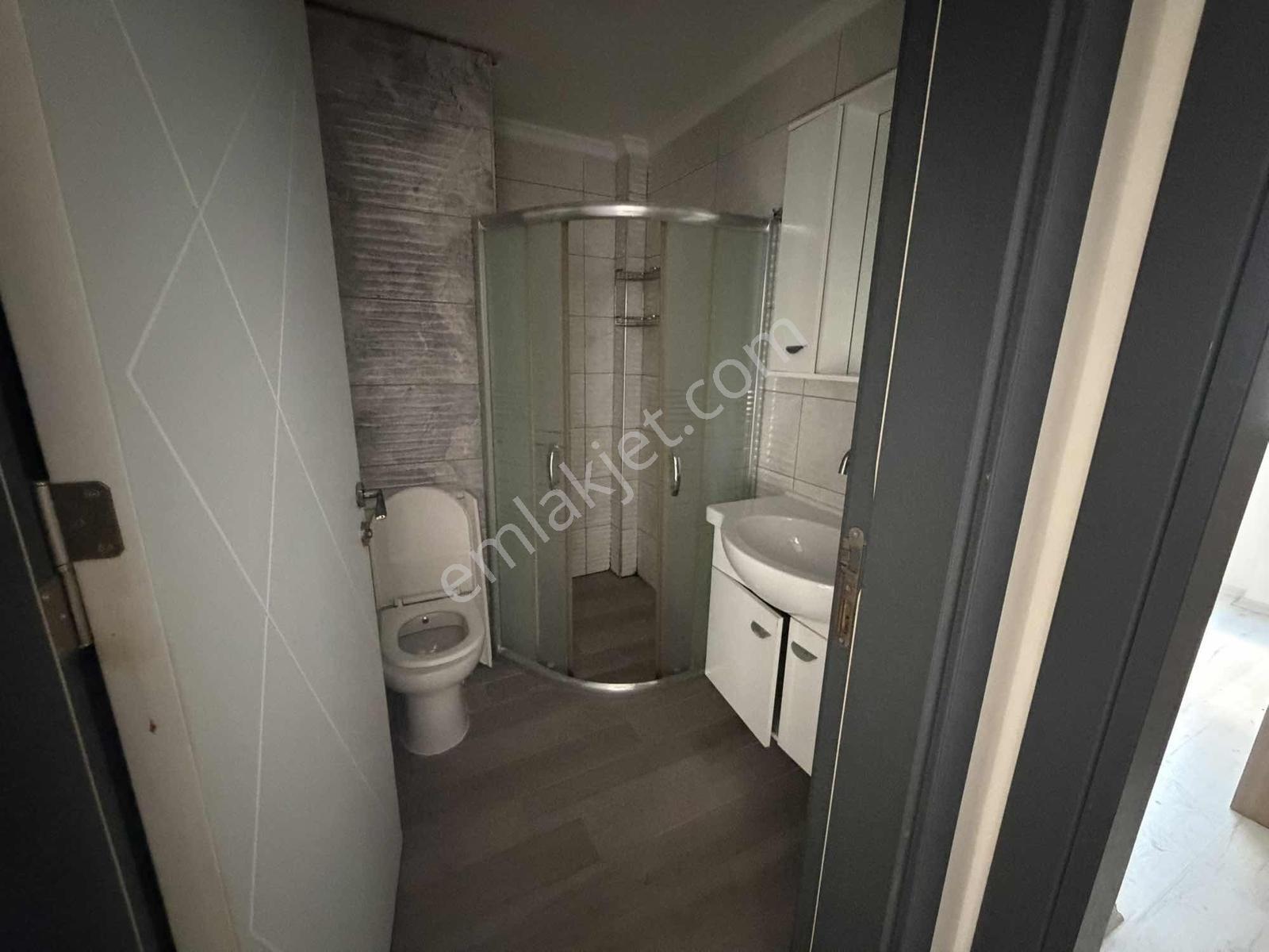 Vani Mehmet Mahallesinde Kiralık 2+1 Daire - Görsel 16