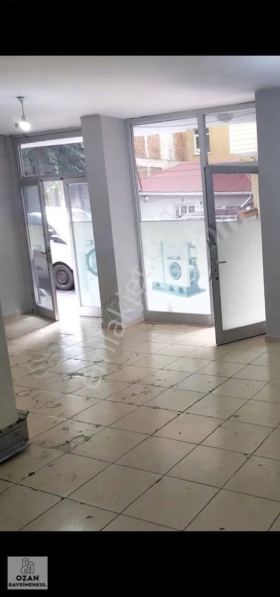 Bağcılar Güneşli 15 Temmuz Mahallasinde Satılık Depolu Dükkan - Görsel 3