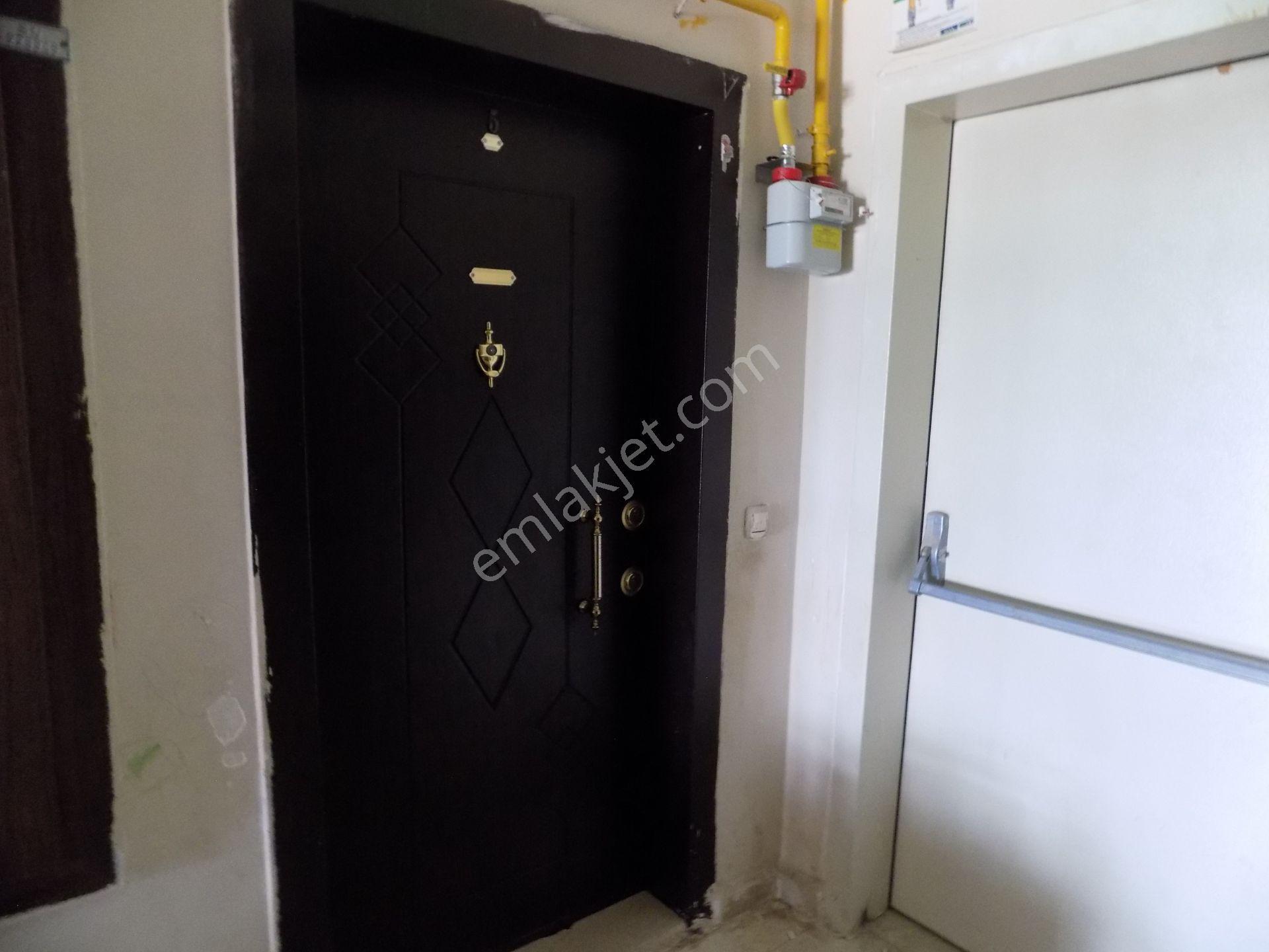 Karaköprü Basın Sitesi 3+1 Doğalgazlı, Asansörlü 3+1 Yerler Parkeli 170 M2 2. Kat Daire - Görsel 15