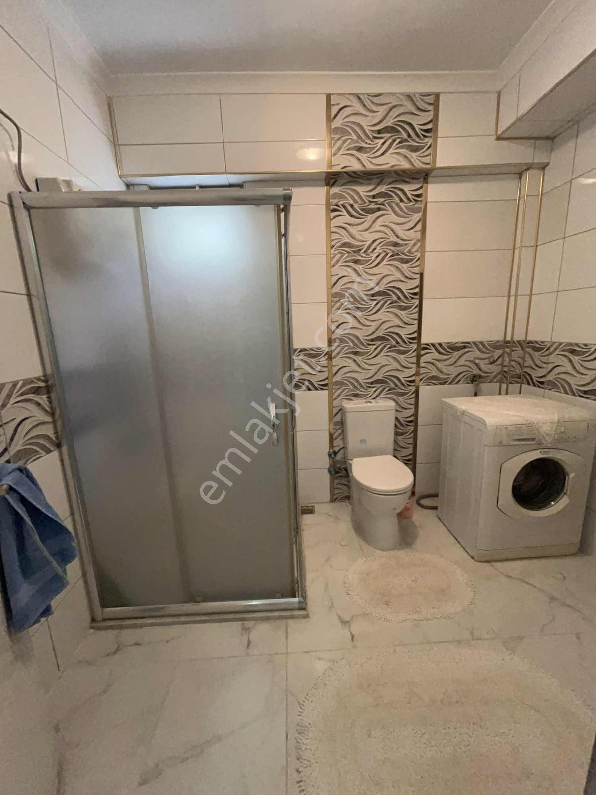 Burhaniye Bahçelievler Mahallesinde Kiralık Eşyalı 1+1 Daire - Görsel 8