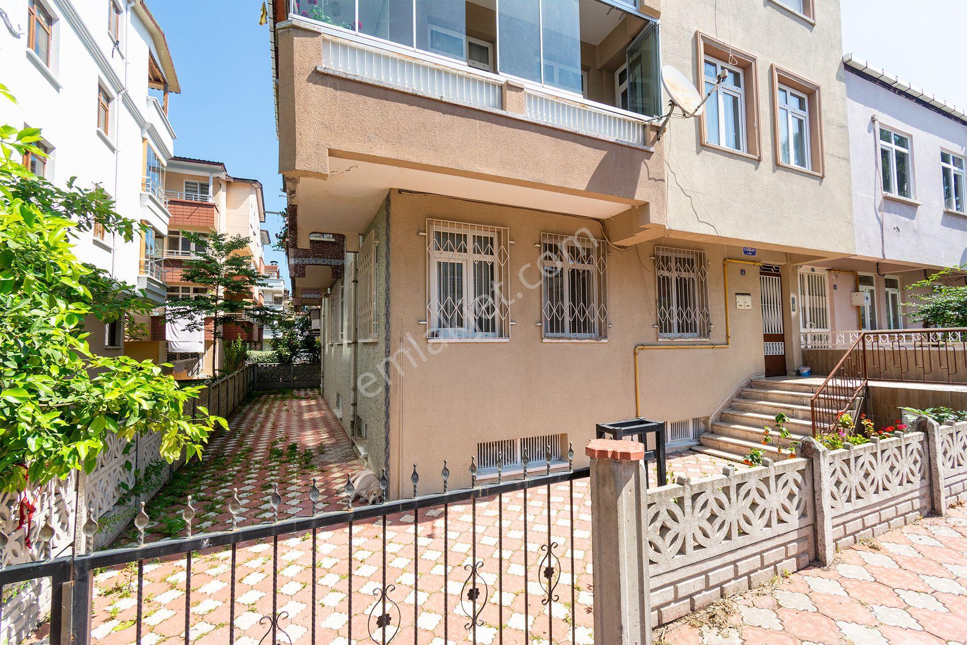 Ordu Akyazı Mah. 260 M² Arsa İçinde Satılık 4 Katlı Bahçeli Bina - Görsel 3