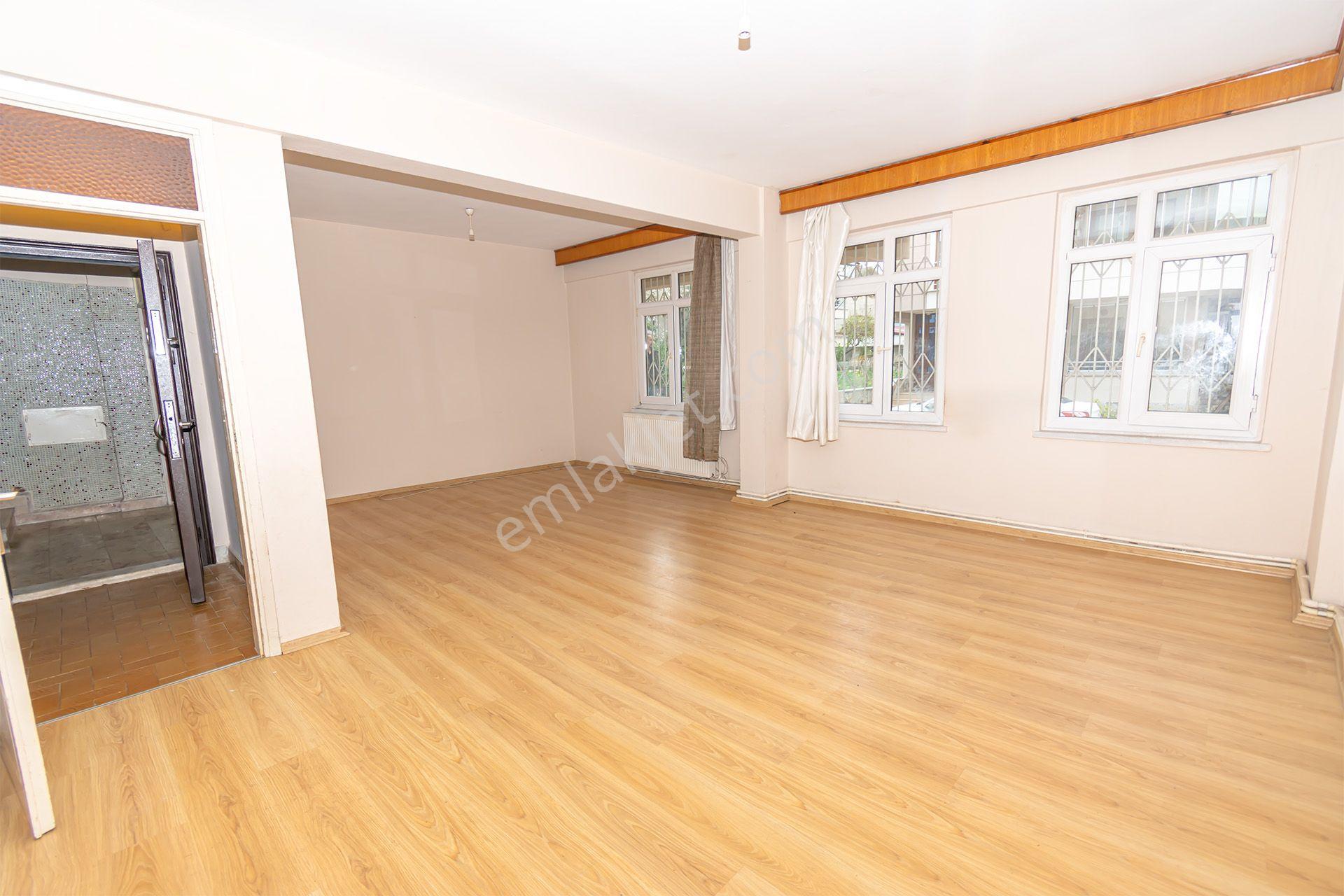 Ordu Akyazı Mah. 260 M² Arsa İçinde Satılık 4 Katlı Bahçeli Bina - Görsel 12
