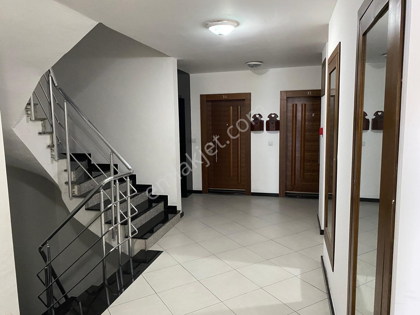 Bornova Mansuroğlu'nda Site İçinde 3+1 Satılık Daire - Görsel 19
