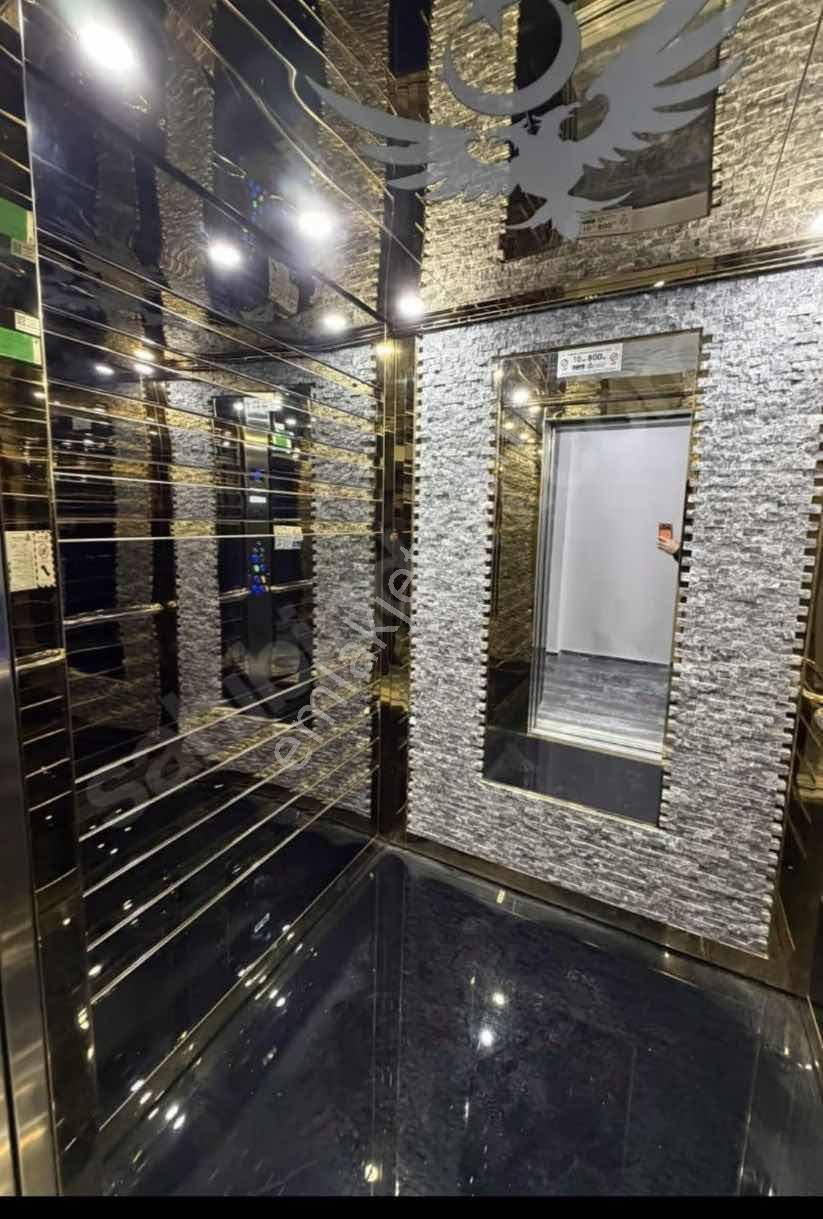 Aydoğmuş Mah Katta 1+1 Havuzlu Asansörlü Full Eşyalı Daire - Görsel 4