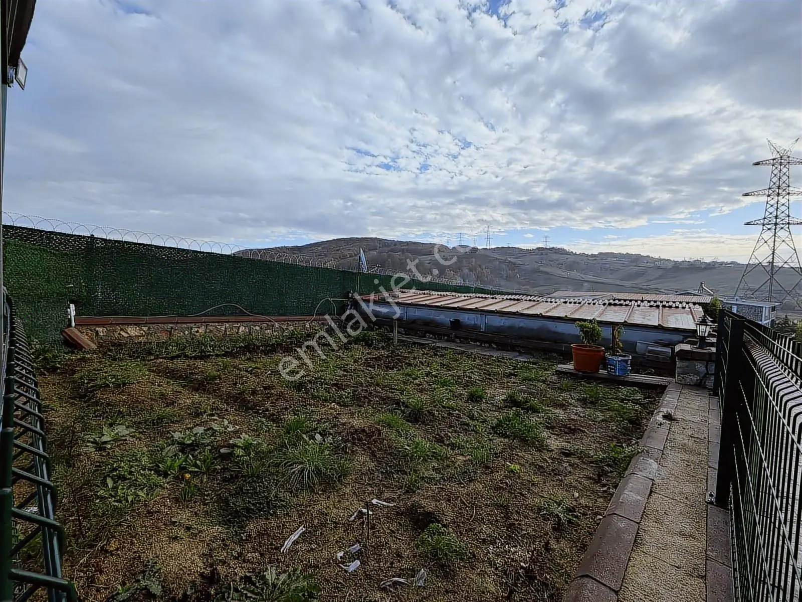 Derince Karagöllü'de 8+2 Özel Yaşam - Muhteşem Arazi - Görsel 3