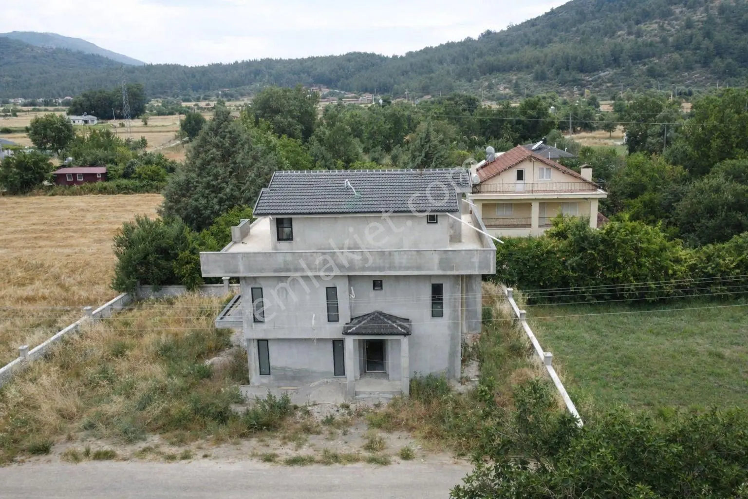 Stop’tan Fethiye İncirköy'de Tamamlanmamış Tripleks Villa - Görsel 2