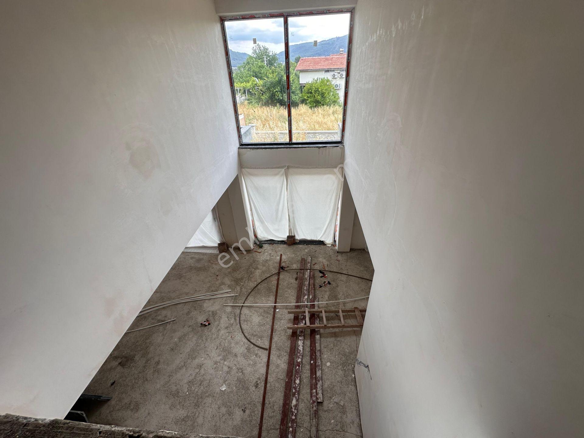 Stop’tan Fethiye İncirköy'de Tamamlanmamış Tripleks Villa - Görsel 17