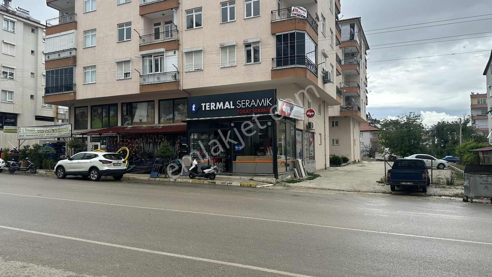 Vıp Gayrimenkul' Den Cadde Üzerinde 180 M² 2 Katlı Dükkan - Görsel 12
