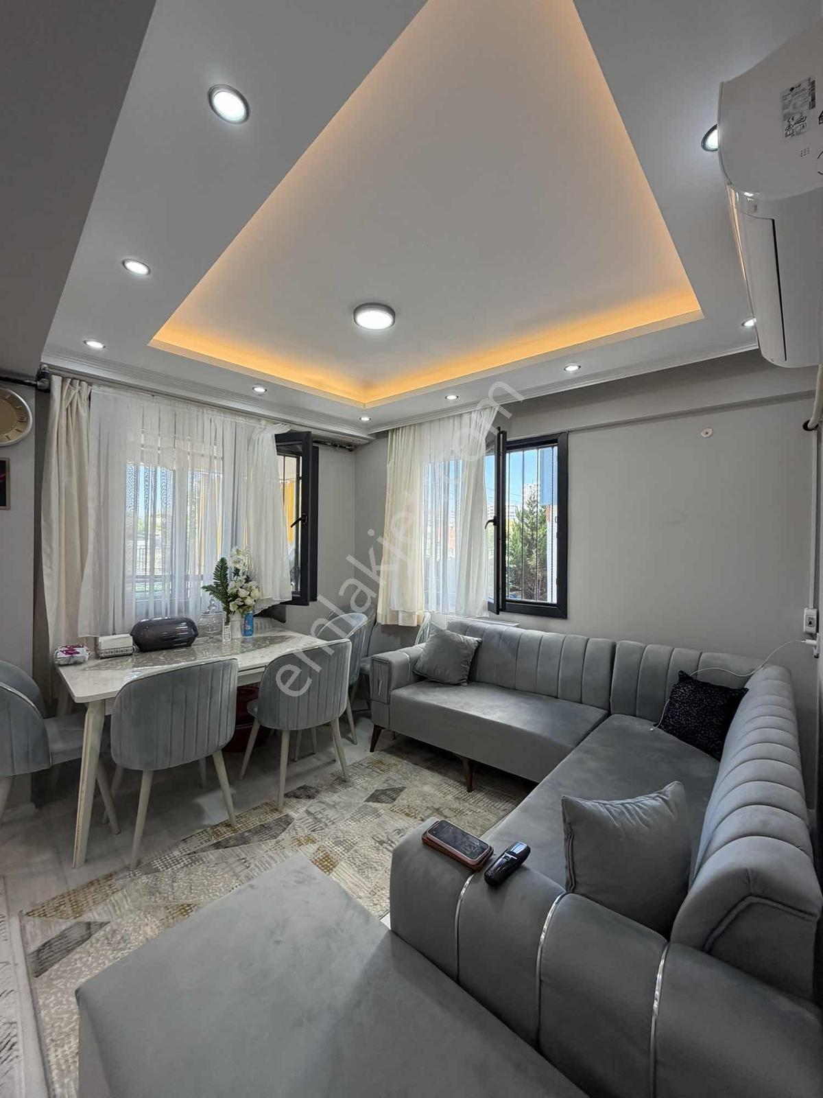 Emlak Center'dan 50.yıl Mah. 3+1 Açık Mutfak Ebeveyn Banyolu - Görsel 14