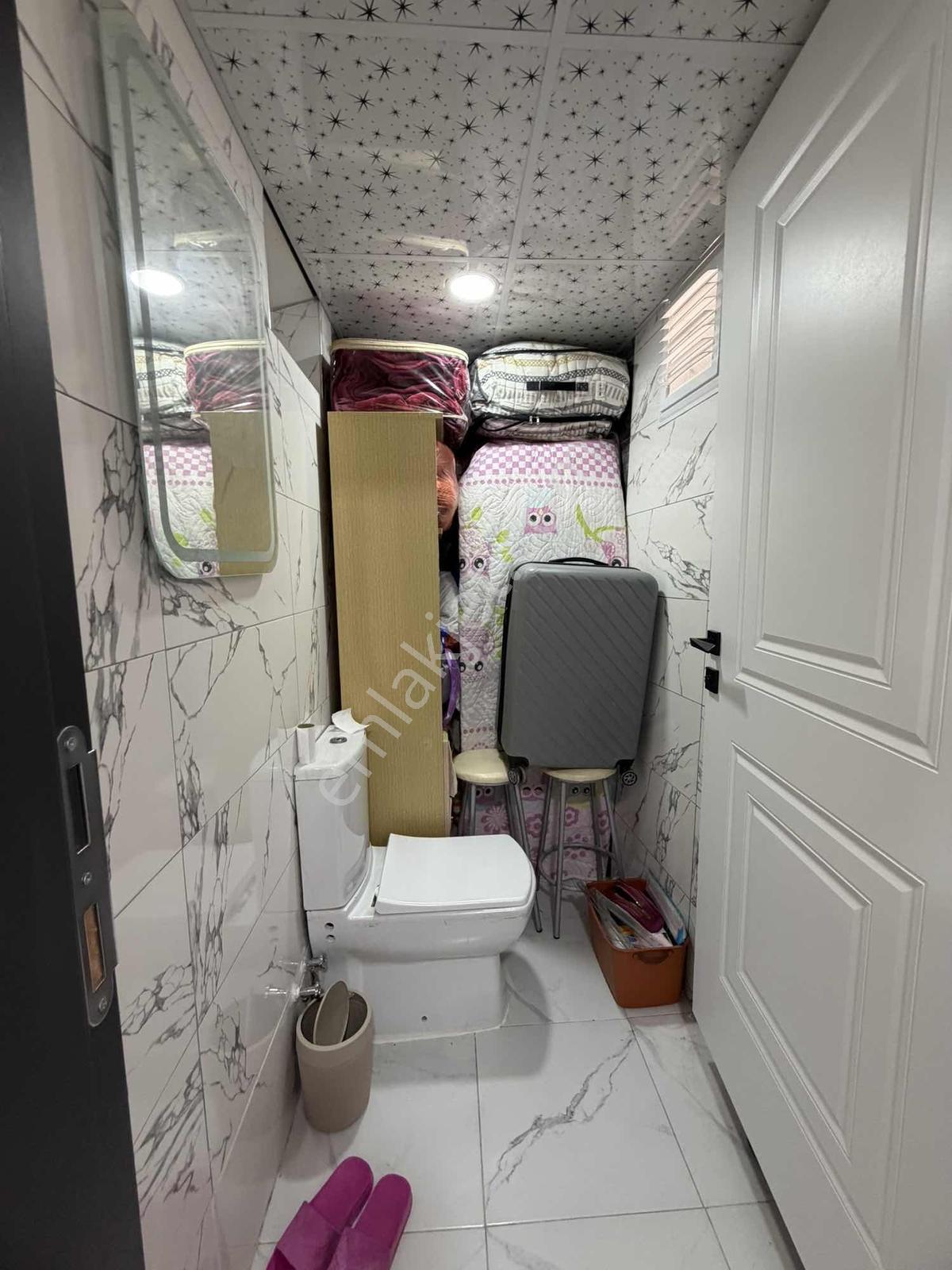 Emlak Center'dan 50.yıl Mah. 3+1 Açık Mutfak Ebeveyn Banyolu - Görsel 24