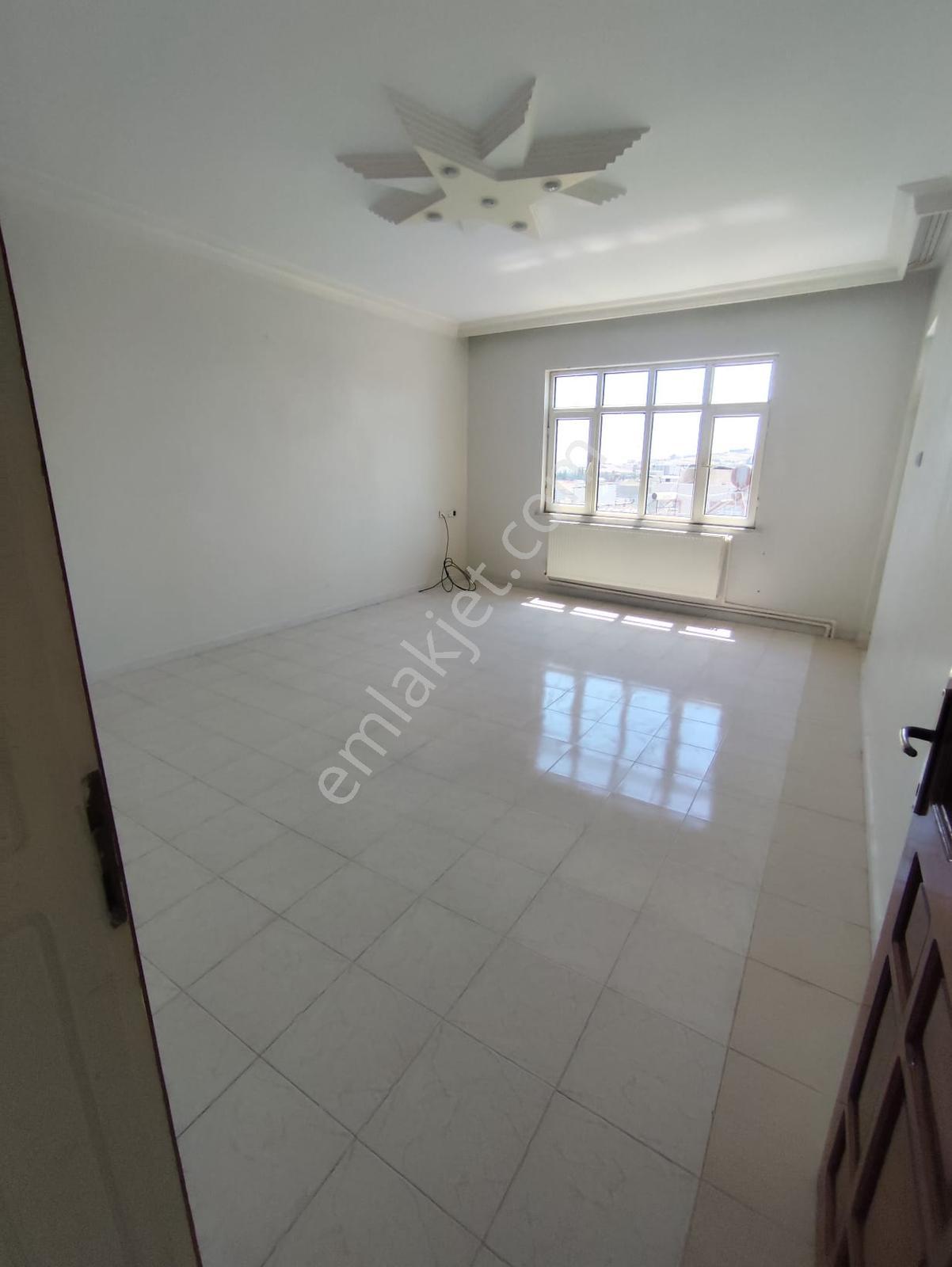 Ayyıldız'dan Kiralık 3+1 Çift Cepheli Daire Atatürk Mah - Görsel 13