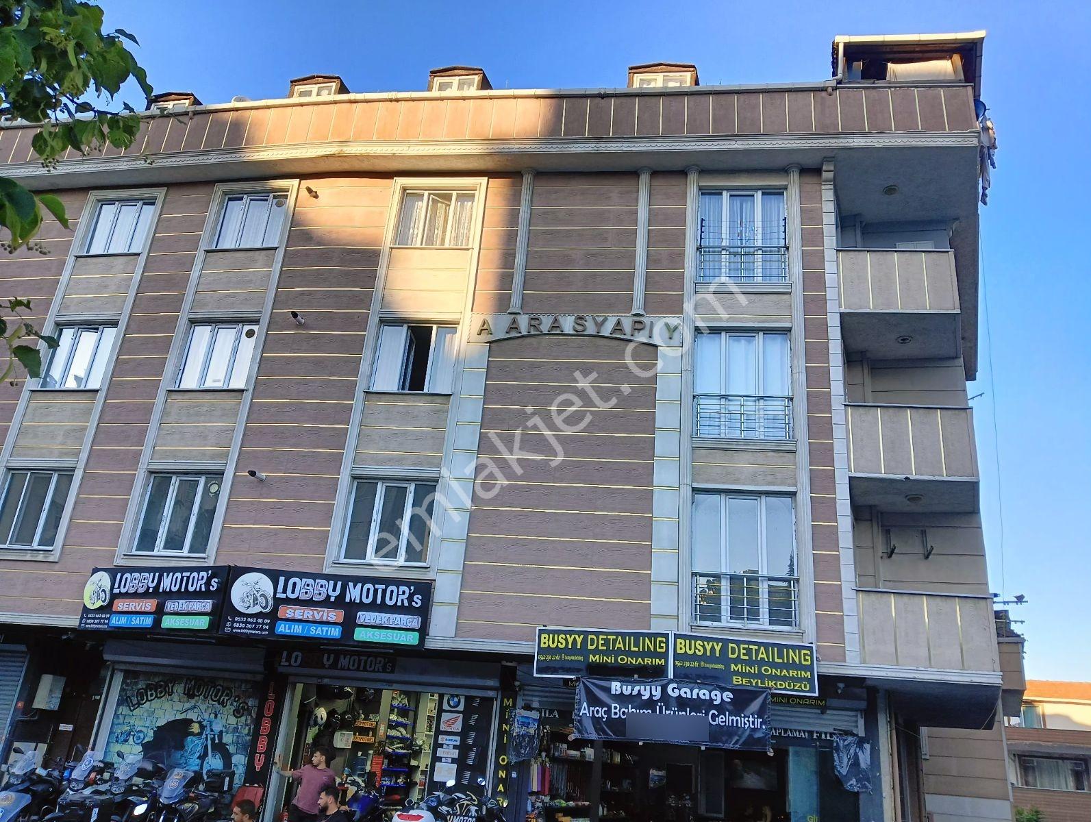 Yakuplu Hürriyet Bulvarı Üzerinde Kiralık Daire