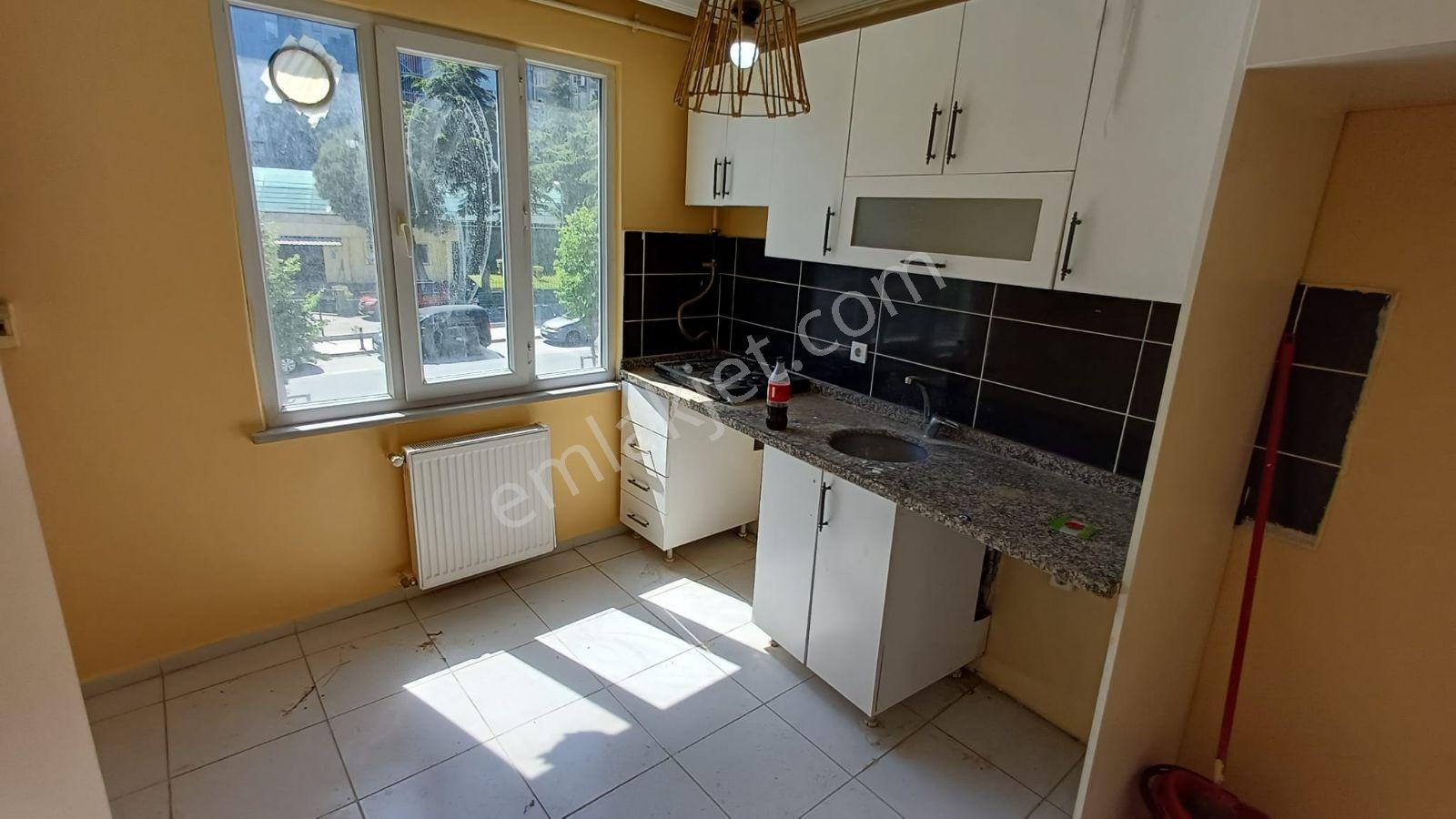Yakuplu Hürriyet Bulvarı Üzerinde Kiralık Daire - Görsel 7