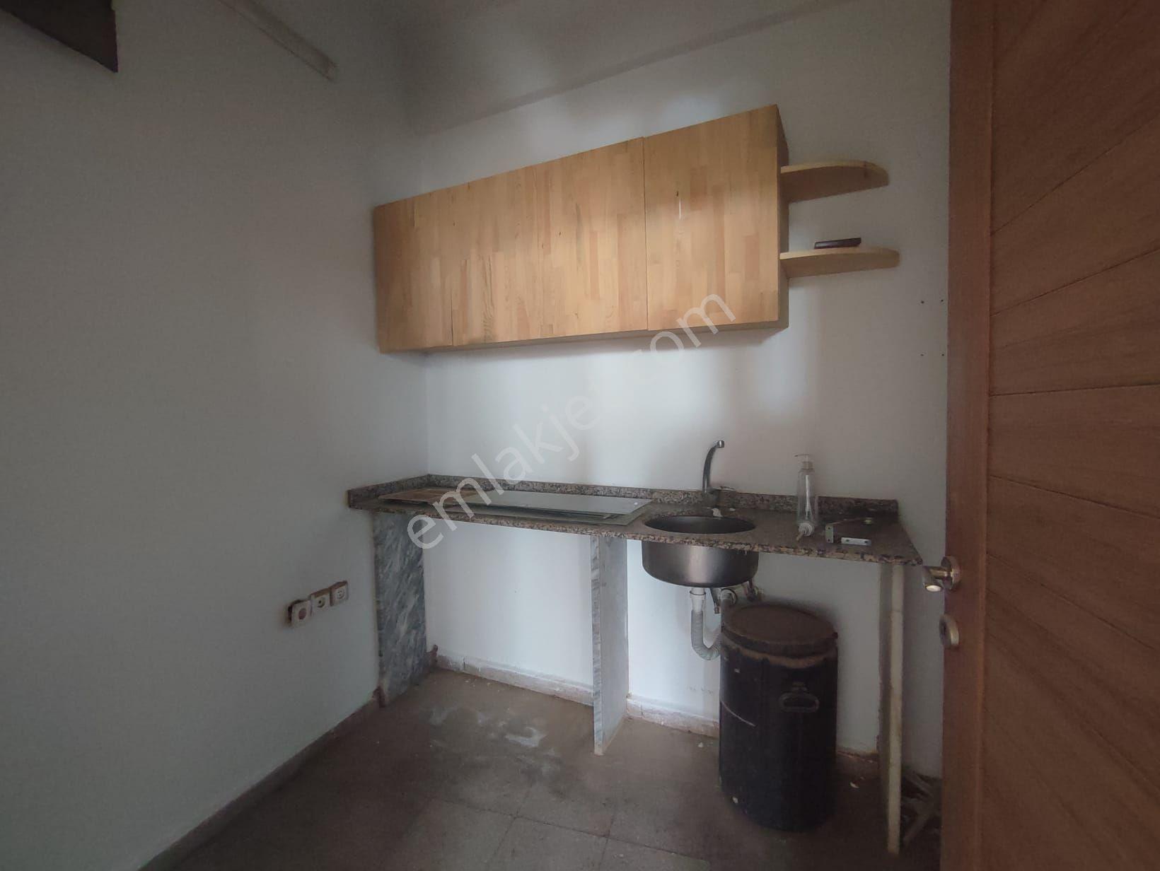 Bursa Osmangazi Panayırda Kiralık İş Yeri Atölye - Görsel 11