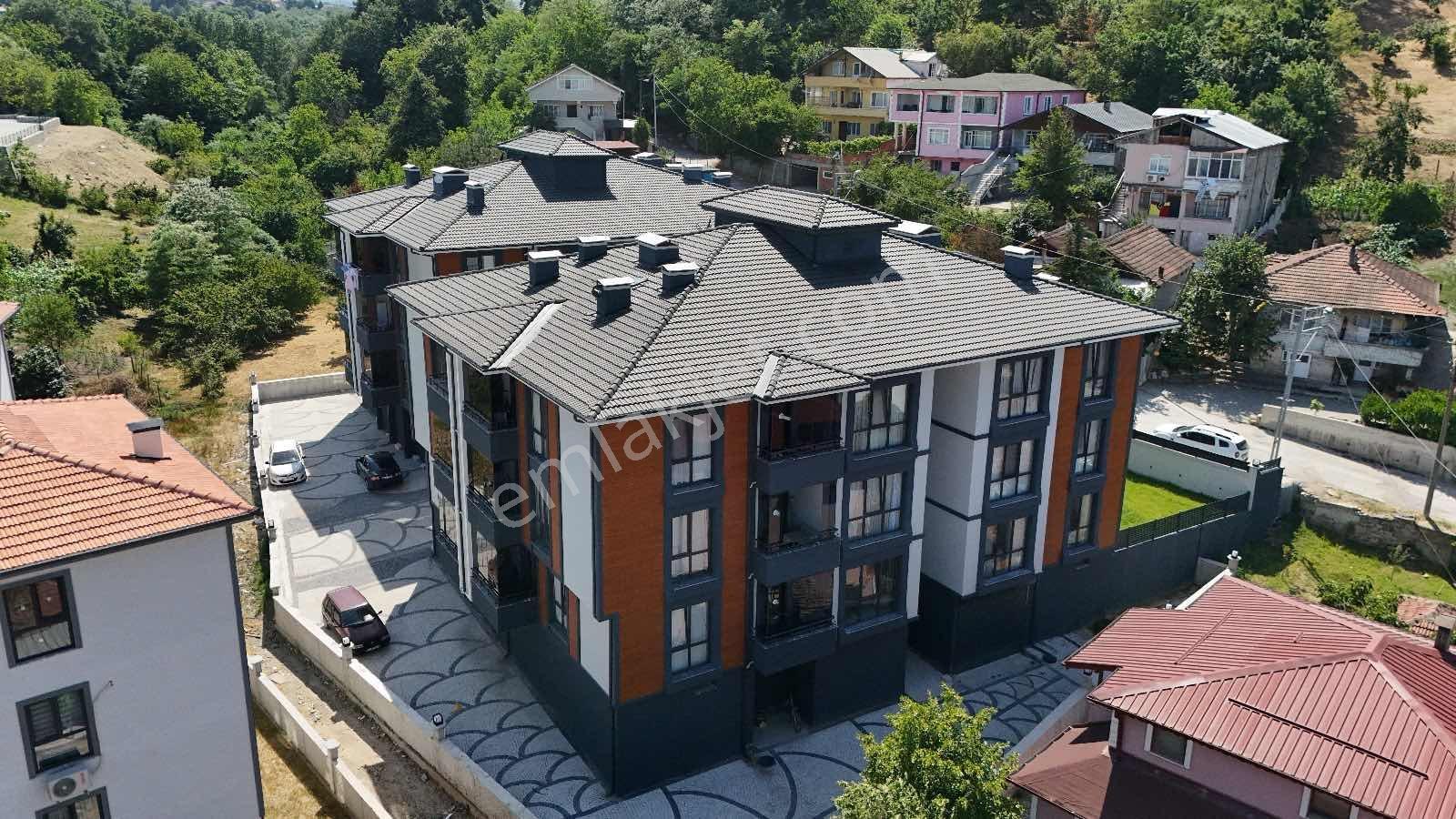 Ayşe Emlak'tan Asansör+kiler+otopark+cambalkon+ankastreli Daire - Görsel 13