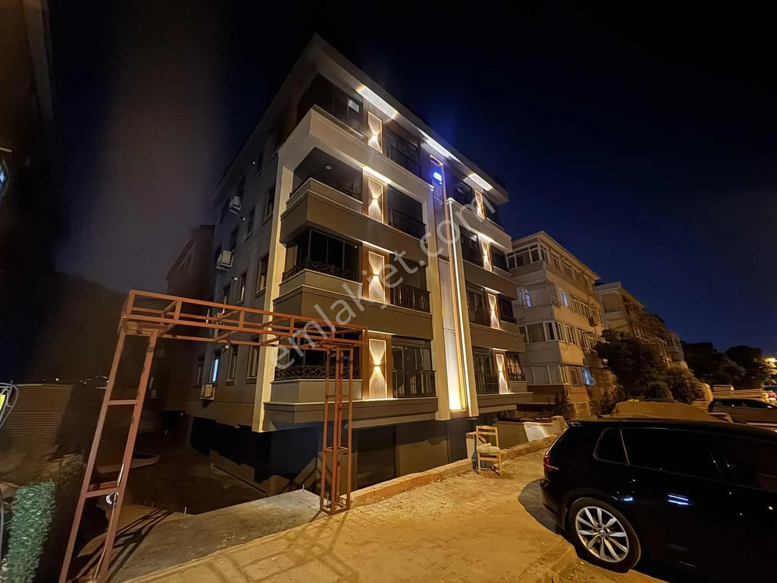 Bahçelievler Kıbrıs Parkı Sokağı 2+1 Yeni Binada Kiralık Daire