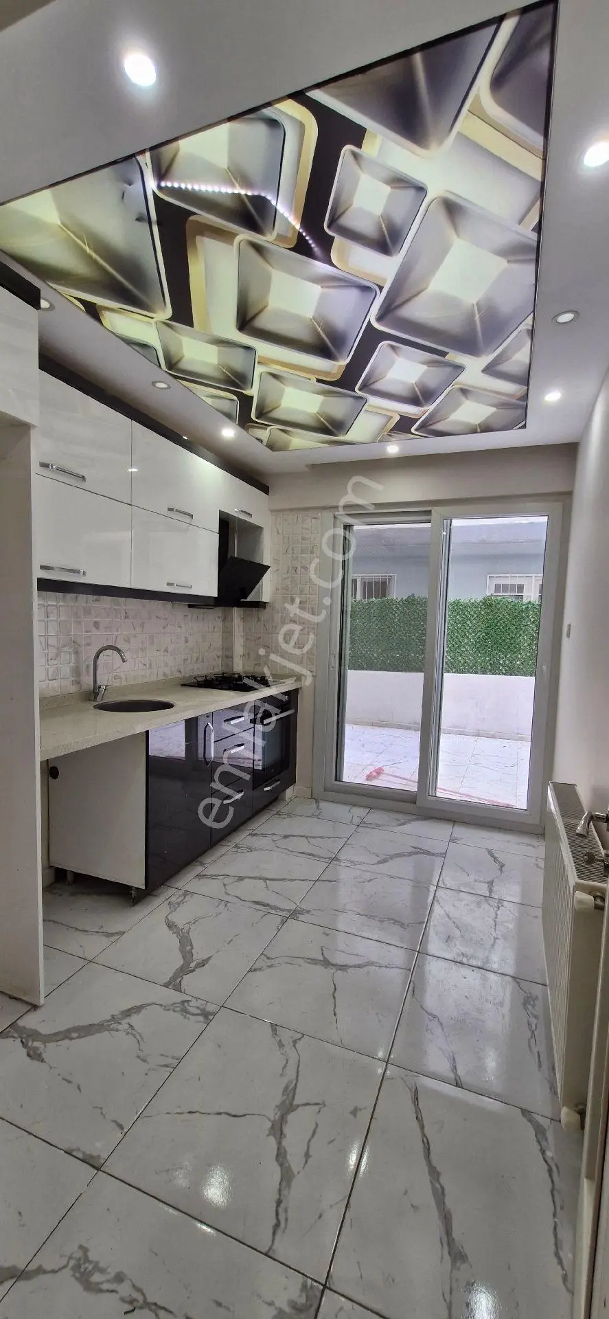 İzmir Balçova Onur Mah Jeotermalli 3+1 Çift Cepheli Klimalı İçi Bakımlı Satılık Daire - Görsel 3