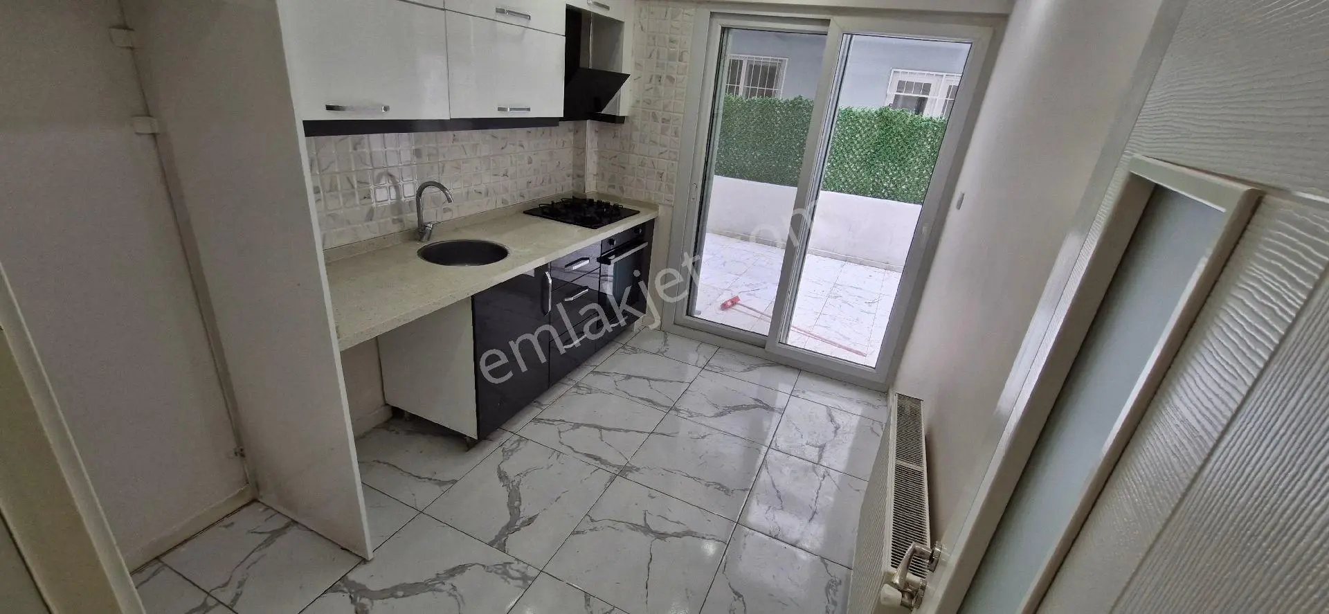 İzmir Balçova Onur Mah Jeotermalli 3+1 Çift Cepheli Klimalı İçi Bakımlı Satılık Daire - Görsel 5