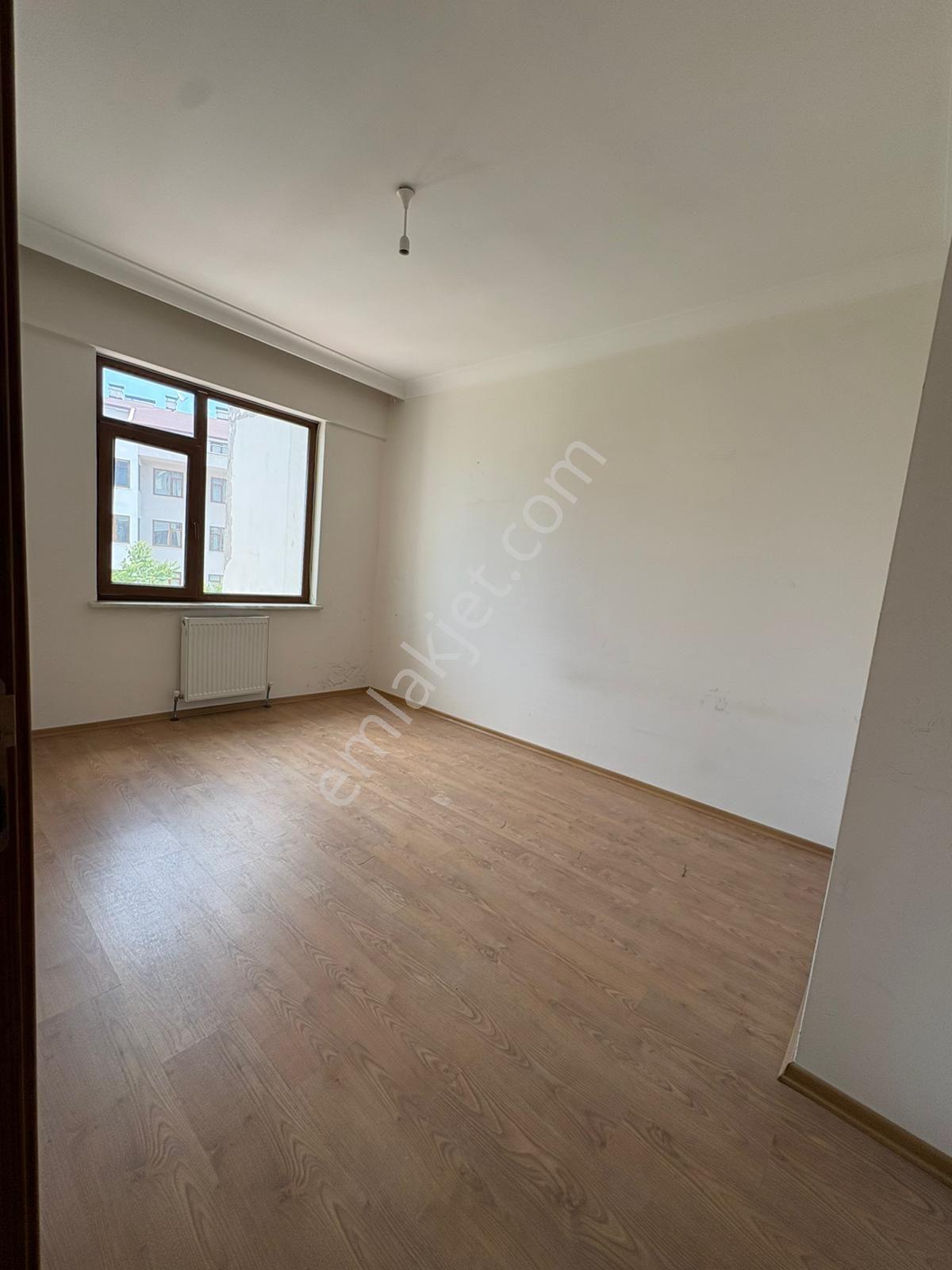 Yüksel Şahinden Kosova Da Güvenlikli Sitede Arakat 2+1 Kiralık Daire - Görsel 7