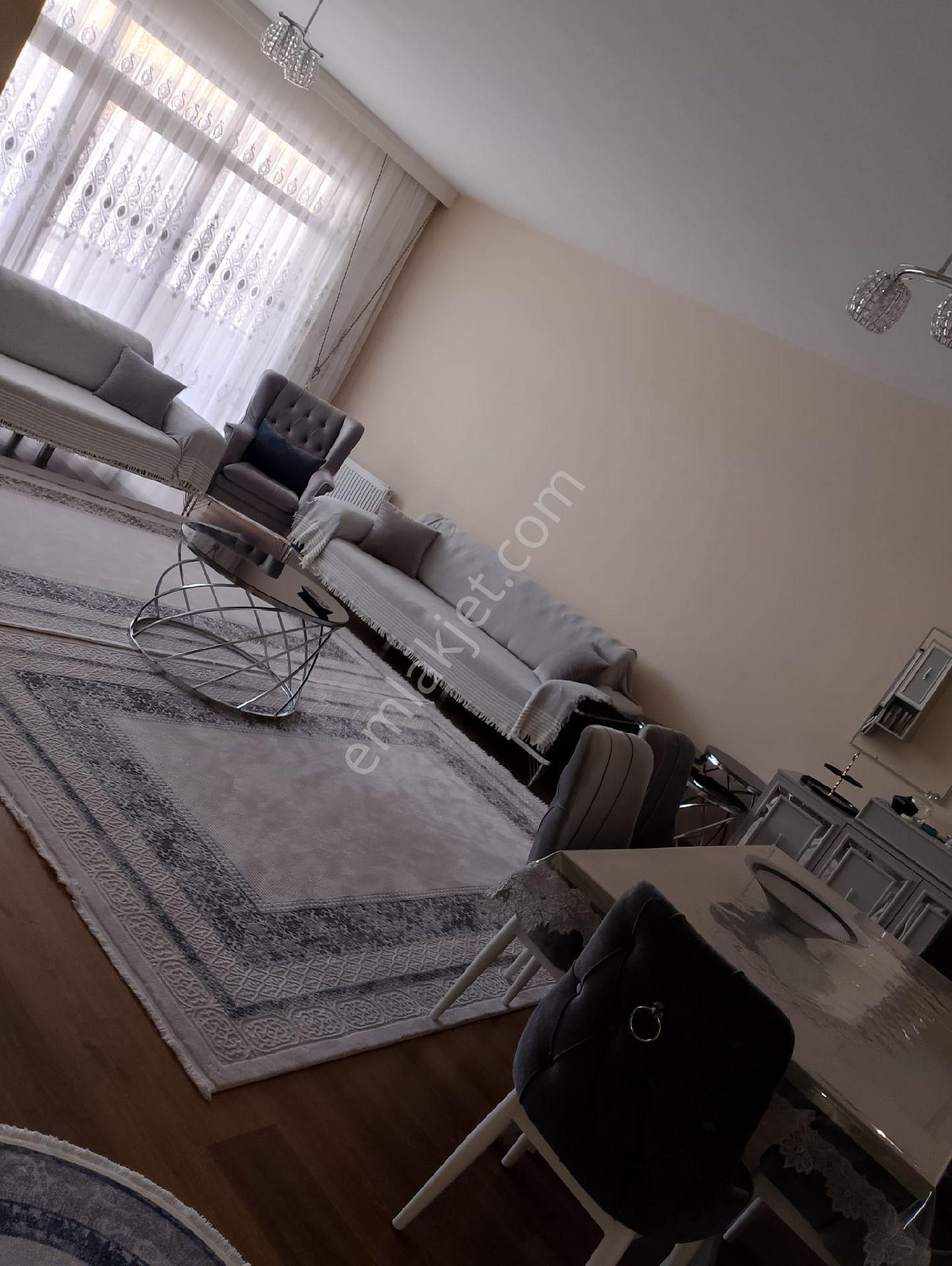 Akyol Gayrimenkul Den Satlık Daire Kkuzeyşehirde 4+1
