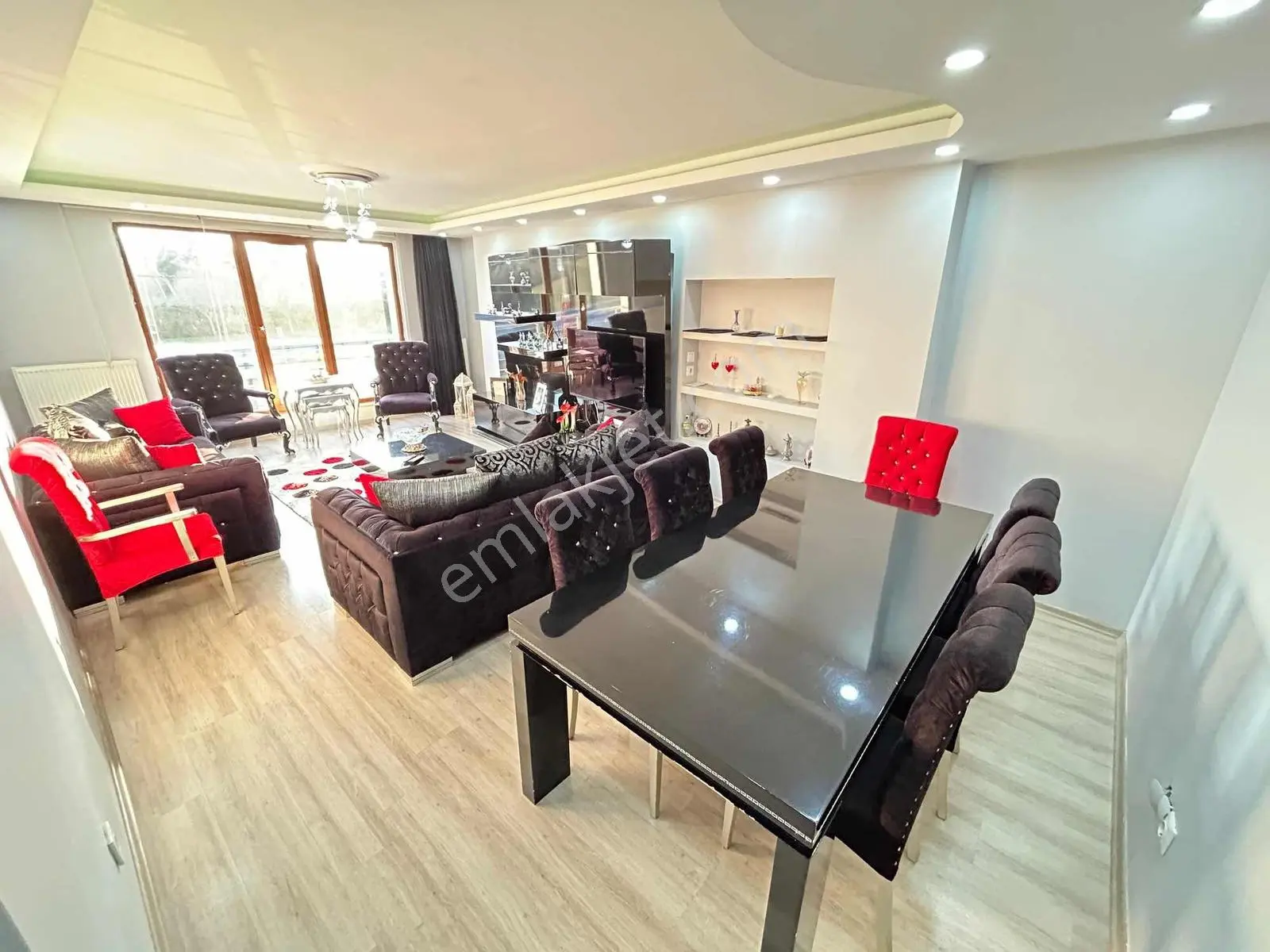 Brn Çelik İnşaat'tan 50.yıl Mah Cad'de Üzeri Devasal 160m2 3+1