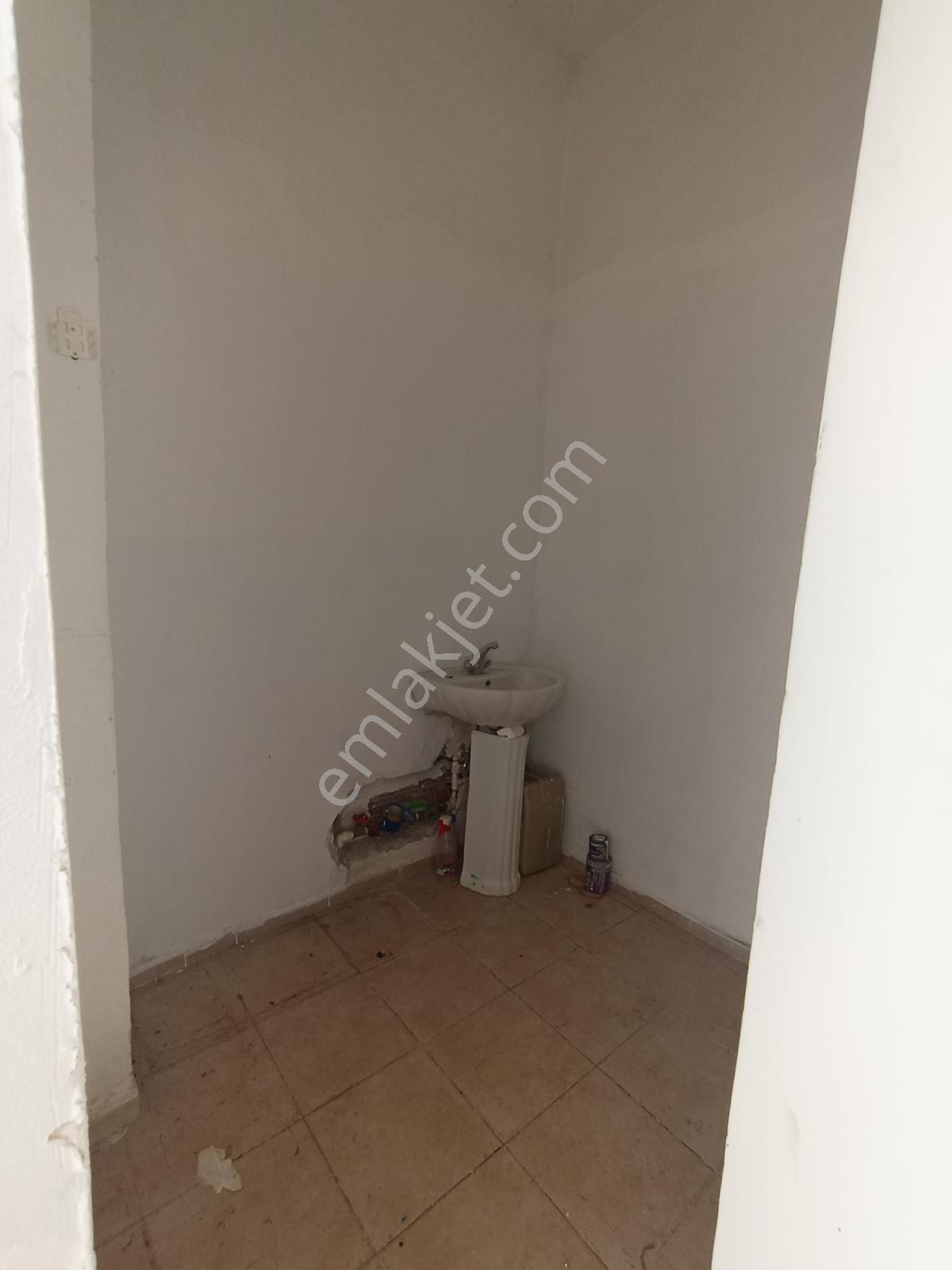 Truva// İsmet İnönü Bulvarına Yakın Kiralık Dükkan - Görsel 8