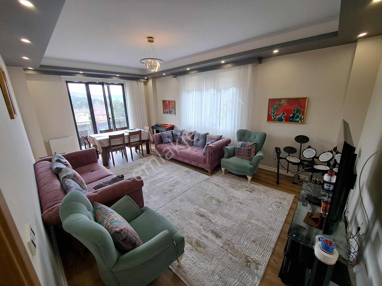 Çekmeköy Alemdağ'da Satılık 3+1 40 M2 Bahçe Kullanımlı Daire - Görsel 12