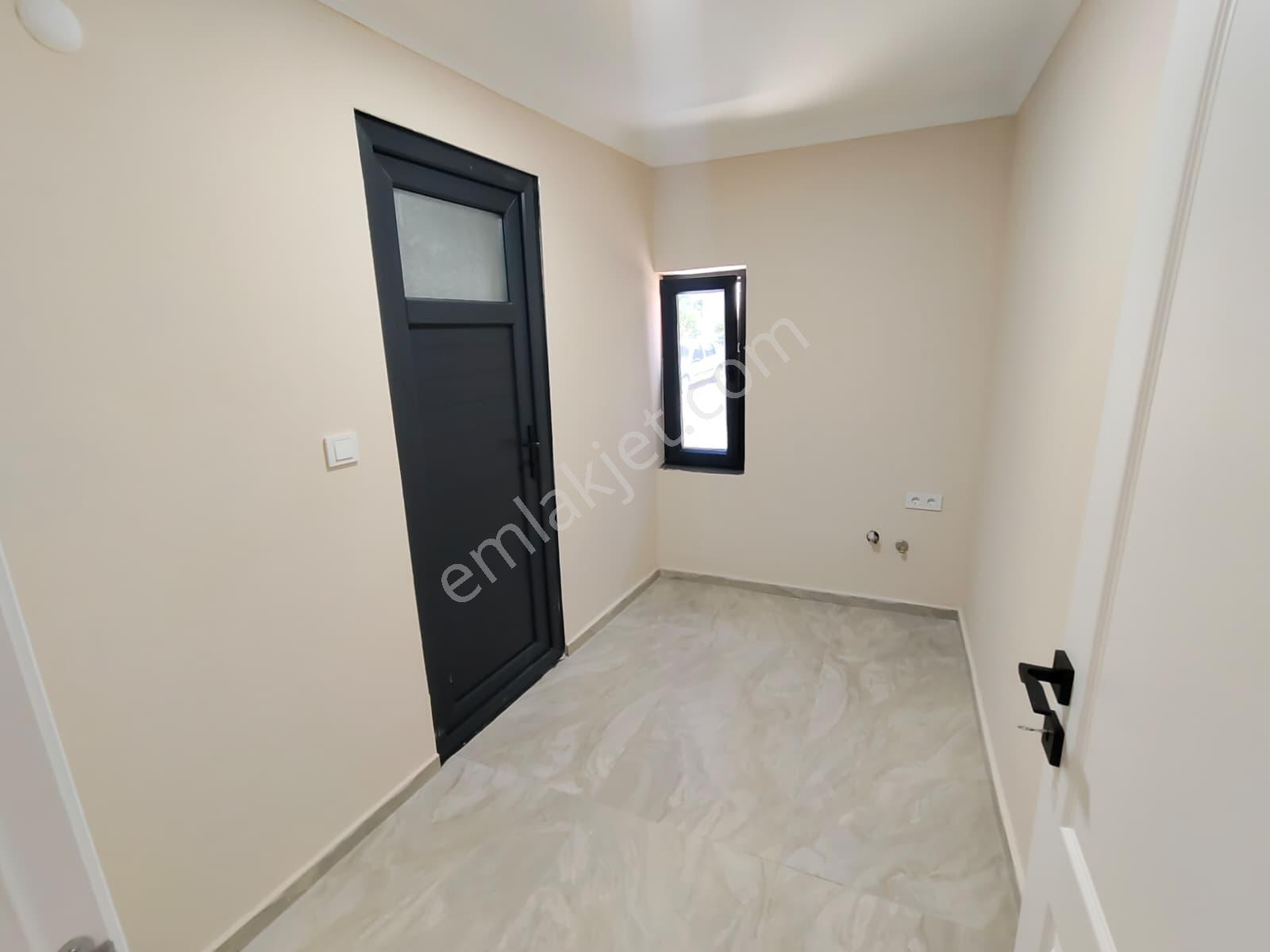 Mudanya Işıklı Köyünde Satılık 2 Katlı 4+1 Müstakil Ev - Görsel 7