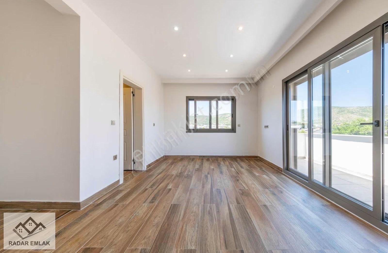 Urla Gülbahçede Denize Yakın Sıfır Satılık Villa - Görsel 32