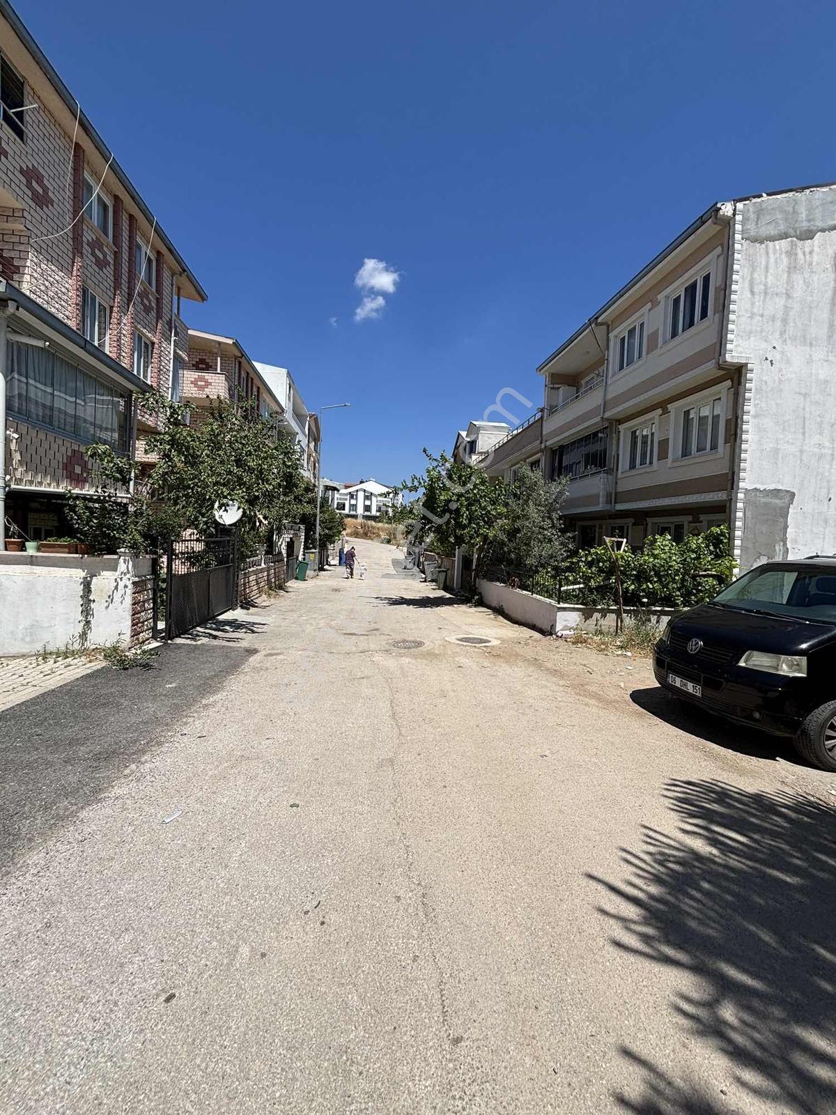 Doğan Aslada'dan Güneştepede 168,45 M2 Satılık İmarlı Arsa - Görsel 3