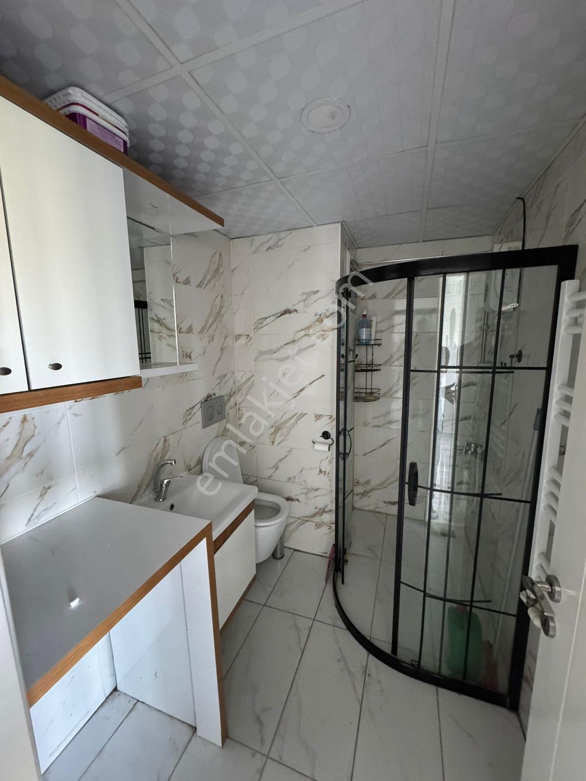 ! Devlet Karayolu Üzeri 1+1 Doğalgazlı Kiralık Daire ! - Görsel 14