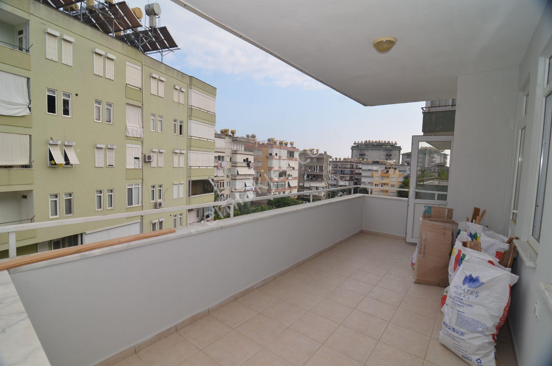 Alanya Saray Mahallesinde 3+1 Kiralık Daire - Görsel 10