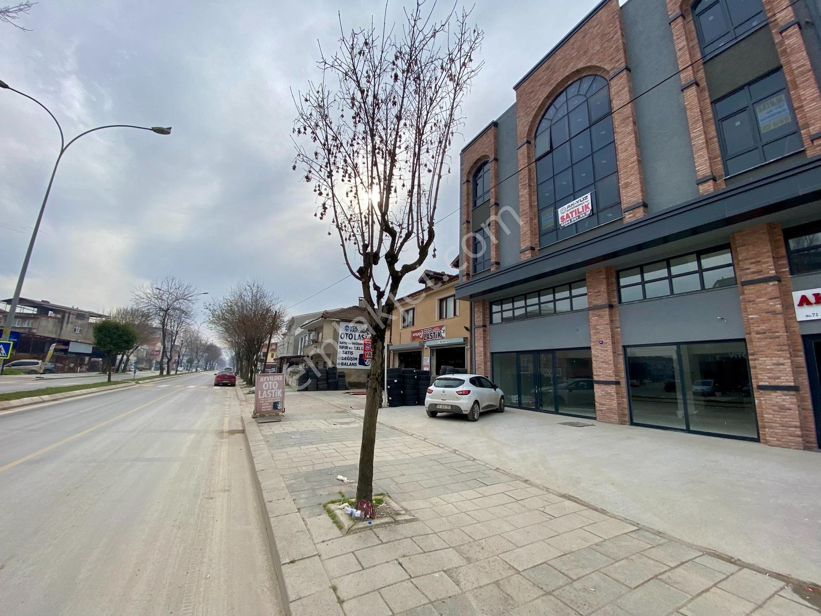 Sedat Kirtetepe Caddesinde Kiralık Stüdyo Ofis - Görsel 4