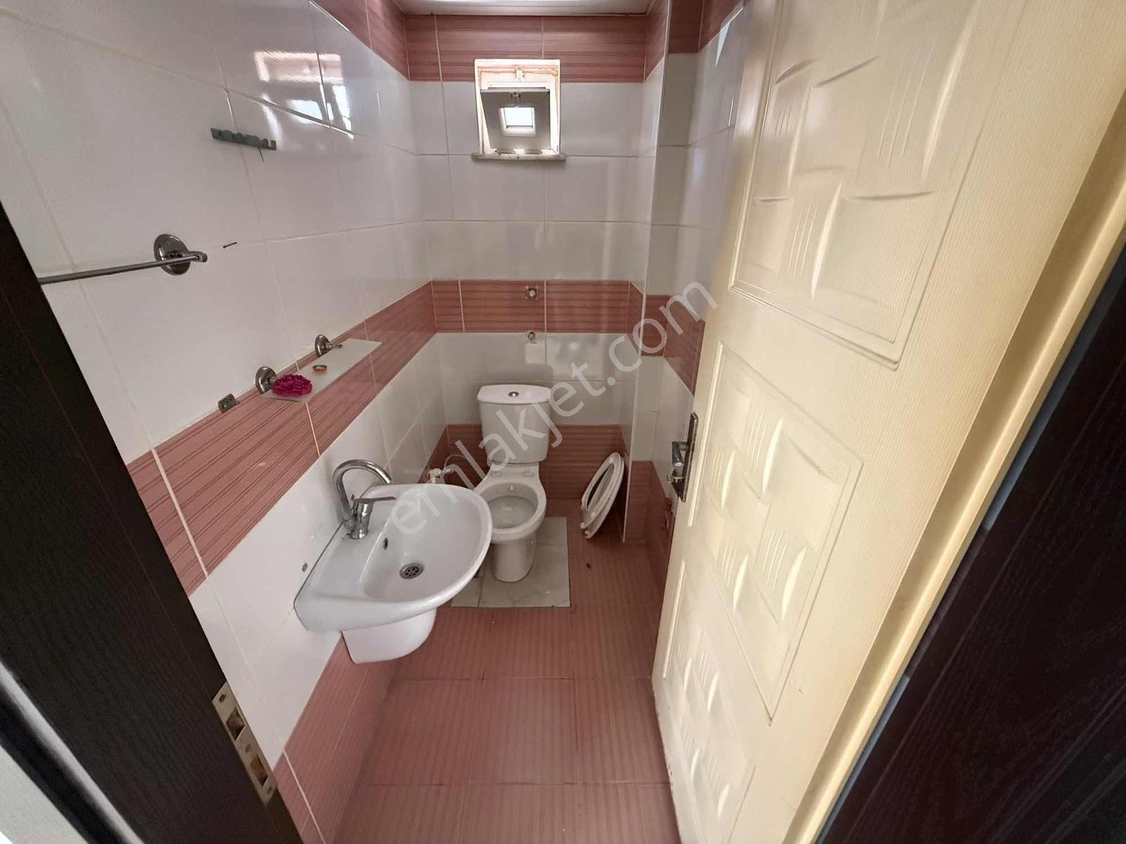 2+1'den 1+1'e Çevirilmiş Çok Geniş Kiralık Yüksek Giriş Daire - Görsel 11