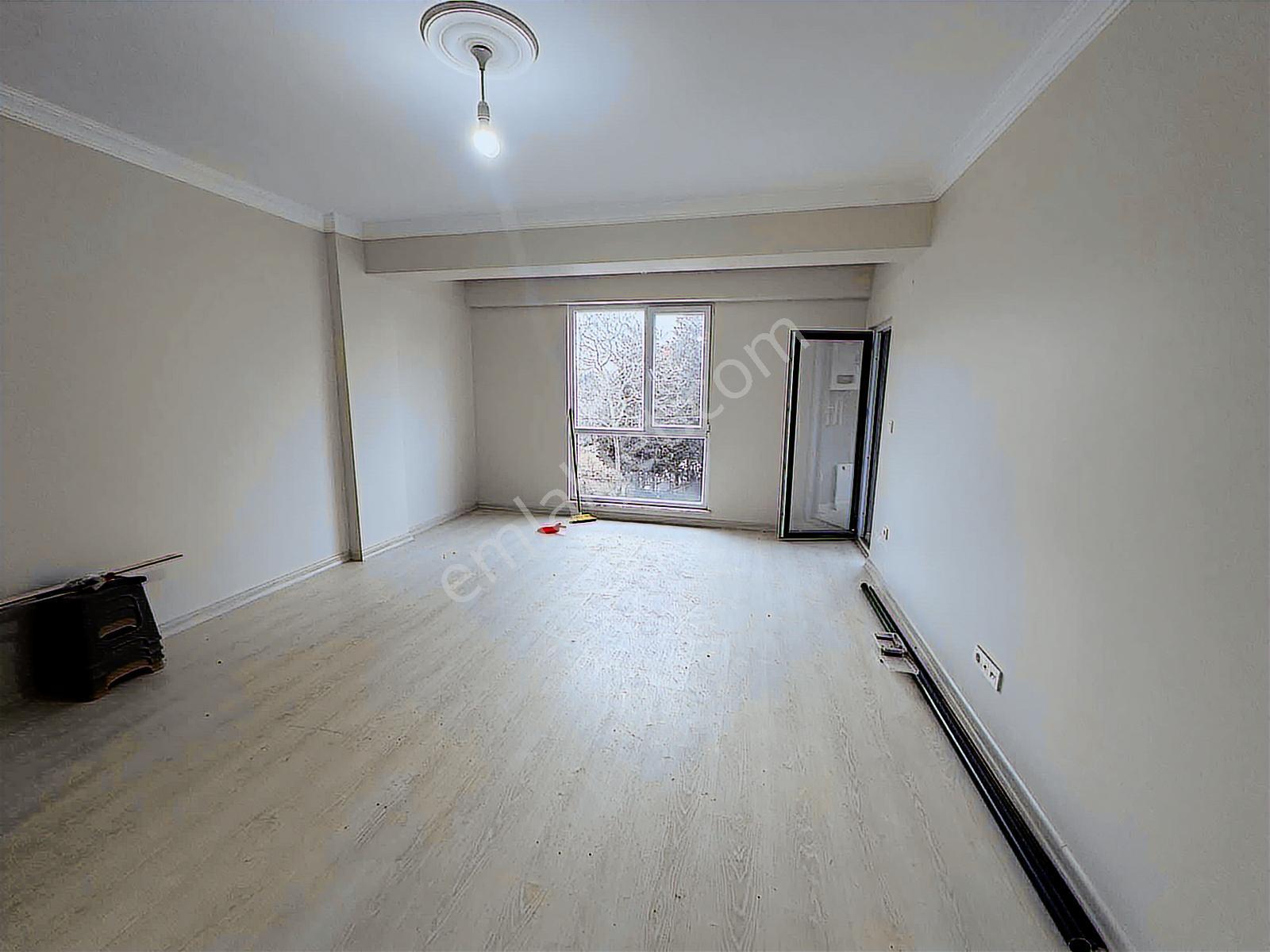 Ahmet Yesevide Site İçerisinde Merkeze Yakın Satılık 3+1 Daire - Görsel 28
