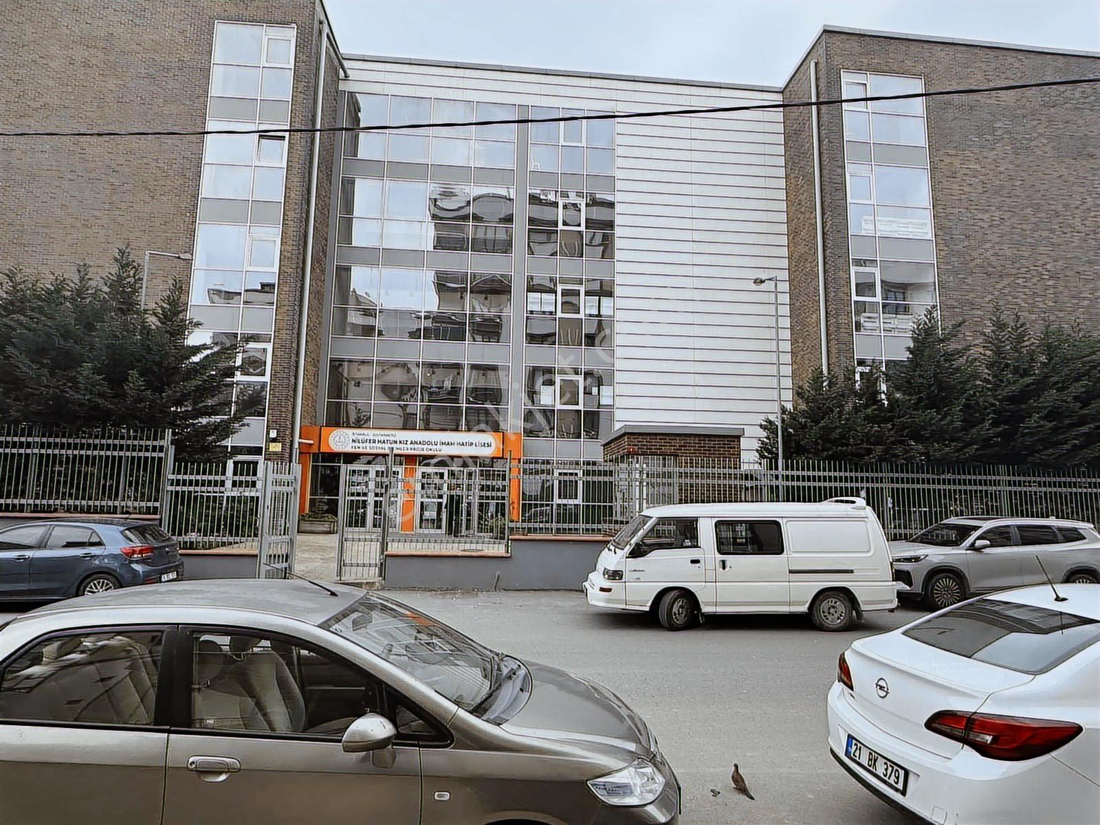 Ahmet Yesevide Site İçerisinde Merkeze Yakın Satılık 3+1 Daire - Görsel 19