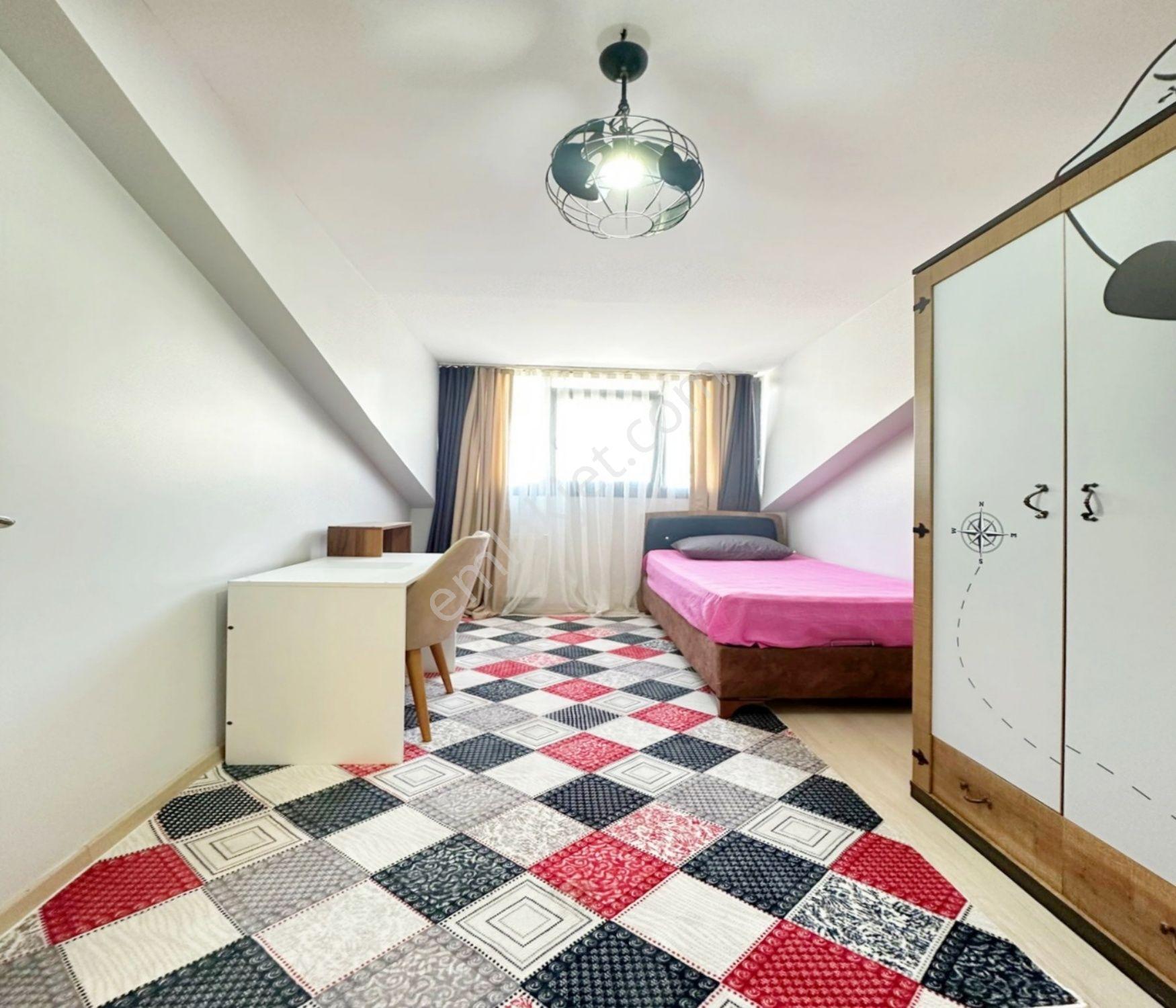 Güzelyurt Mah'de Butik Sitede Kiralık 2+1 Dubleks - Görsel 16