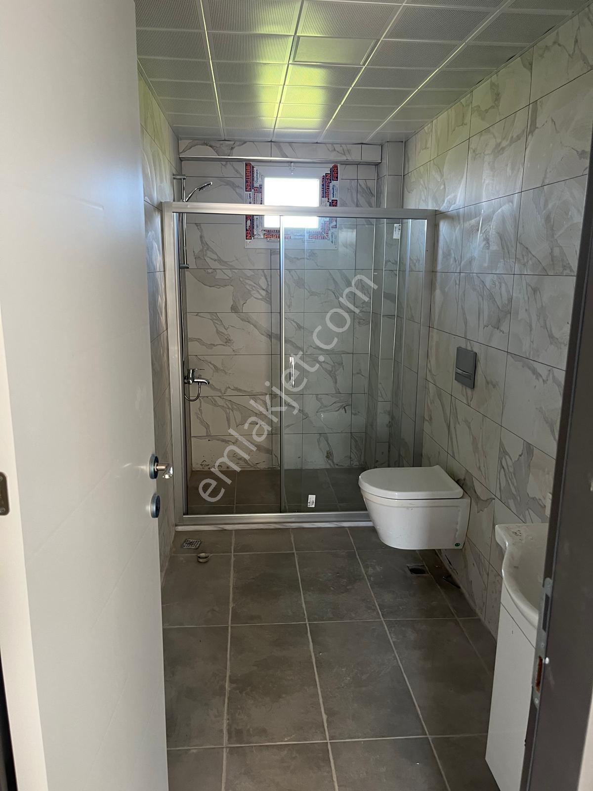 Foça Yenibağarası Havuzlu Sitede 2+1 Kiralık Daire - Görsel 19