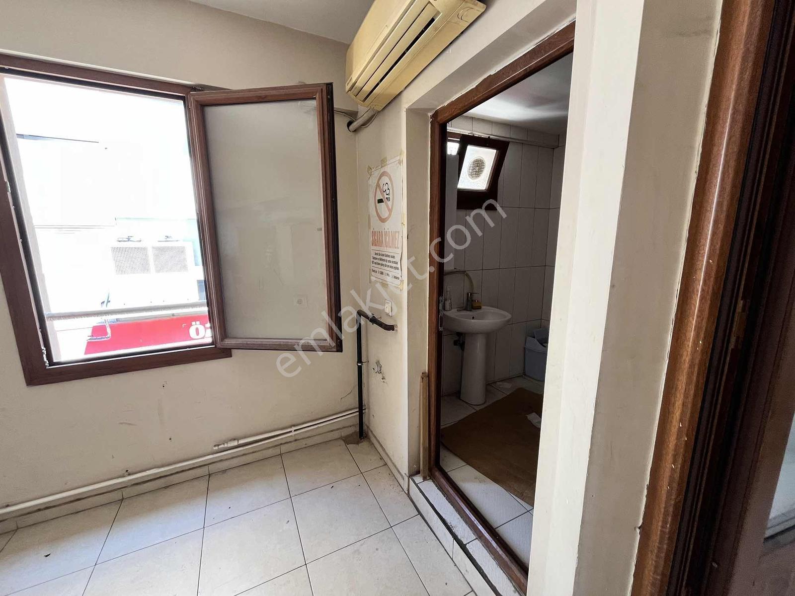 Konak Karataş 3 Katlı Cadde Üzerinde Köşe Müstakil Satılık Bina - Görsel 10