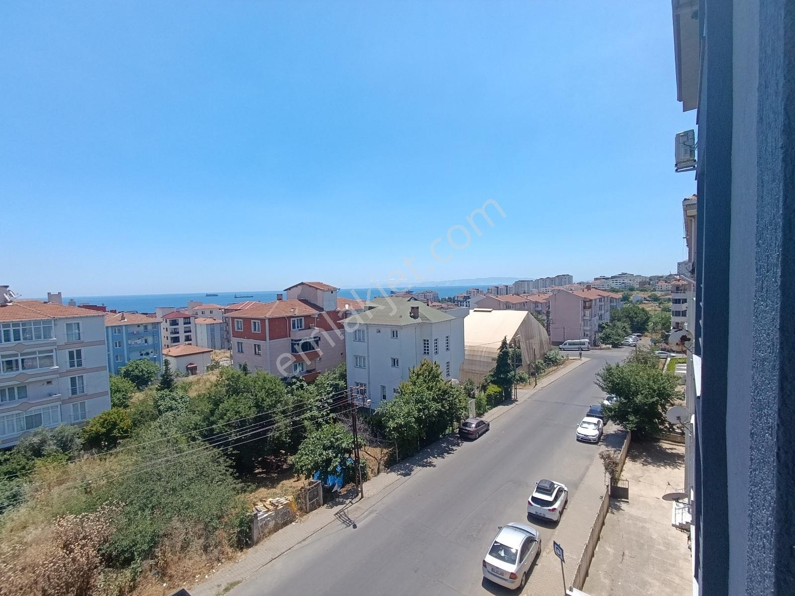 Deniz Manzaralı, Ebeveyn Banyolu 2+1 Kapalı Balkonlu Kiralık - Görsel 13