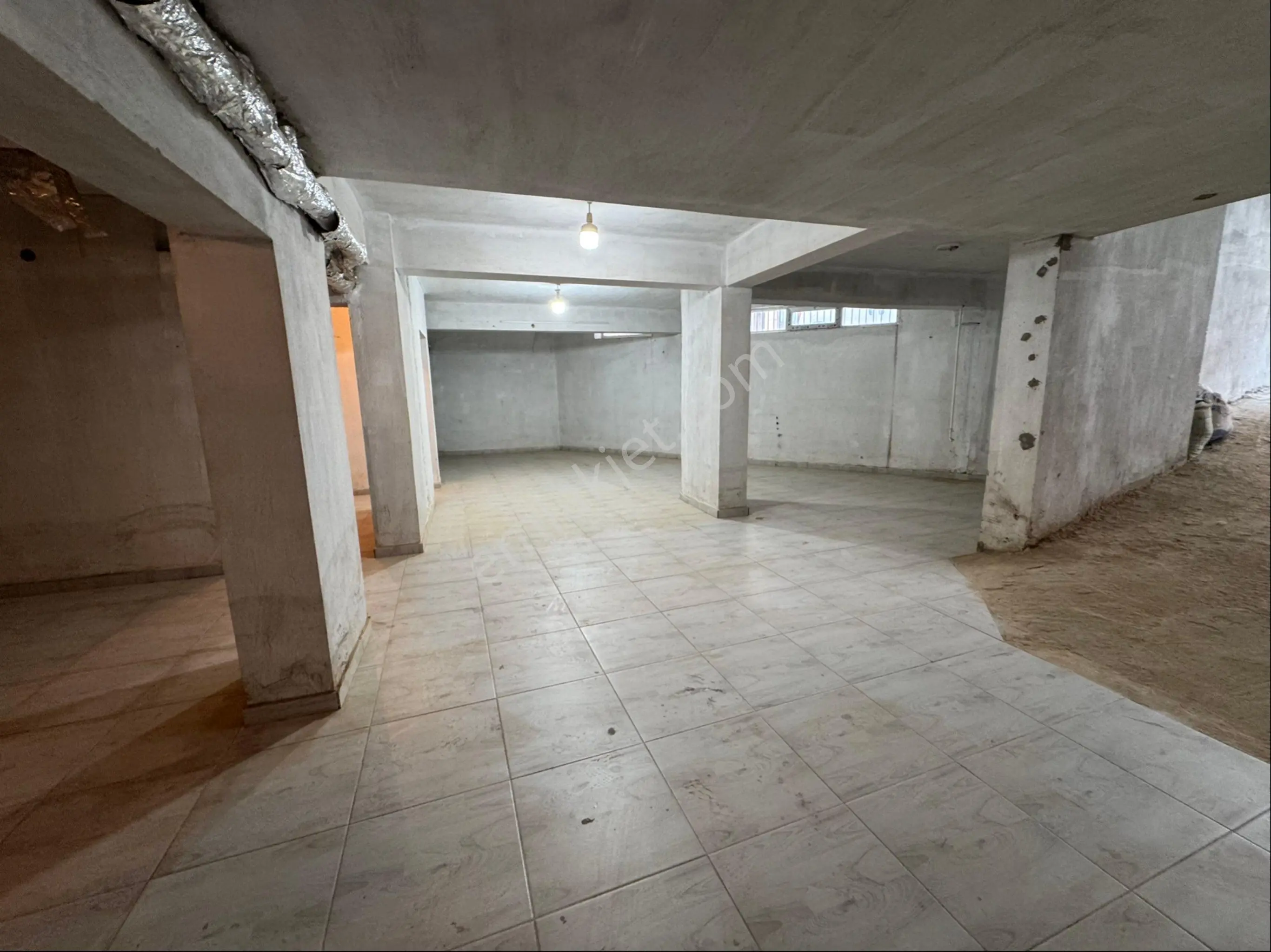 Buca İnönü Mahallesi 100 M2. Kiralık Depo - Görsel 14