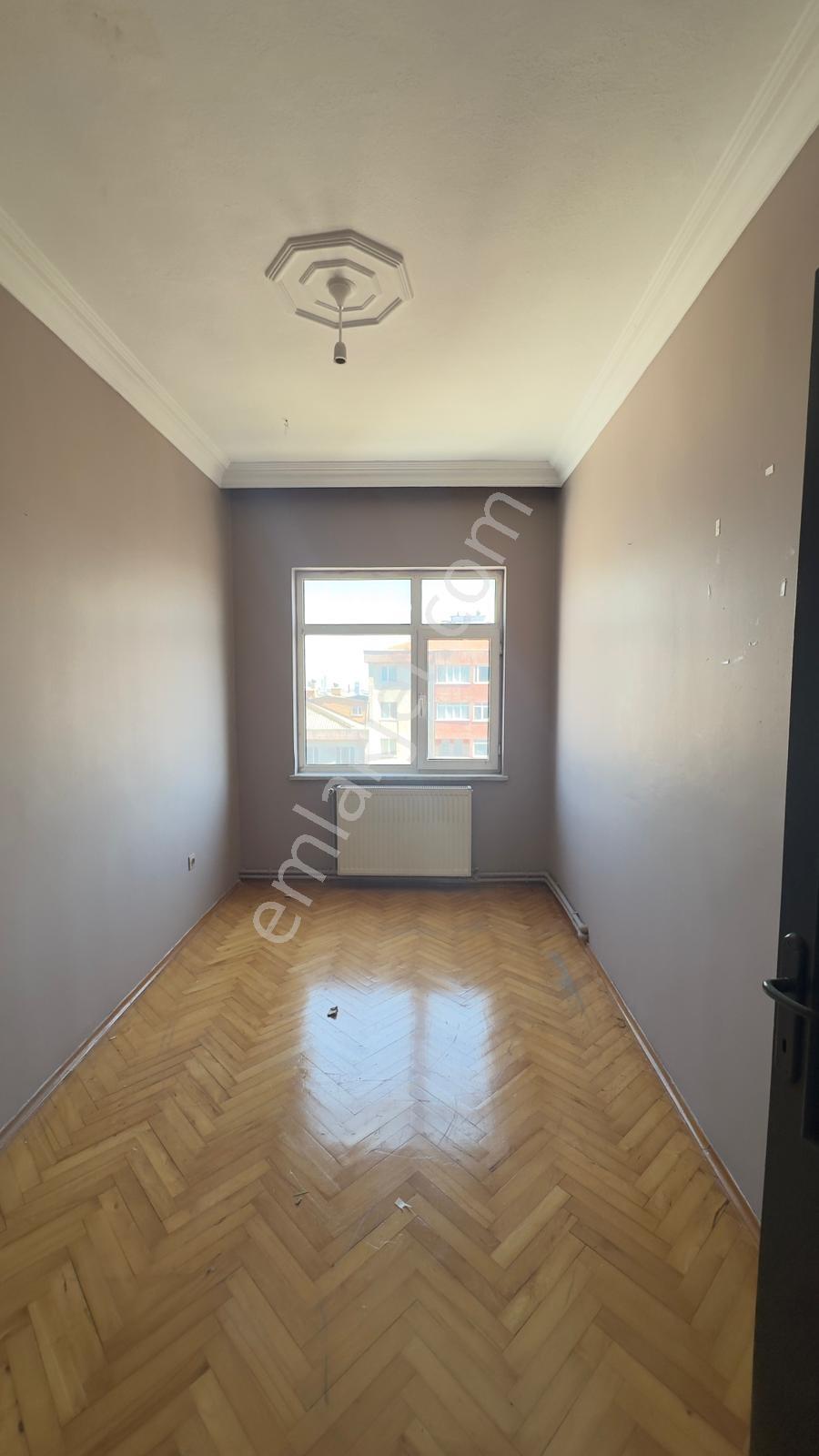 Beylikdüzü Migros Ve E5 Arkasında 3+1 Kiralık Daire - Görsel 26