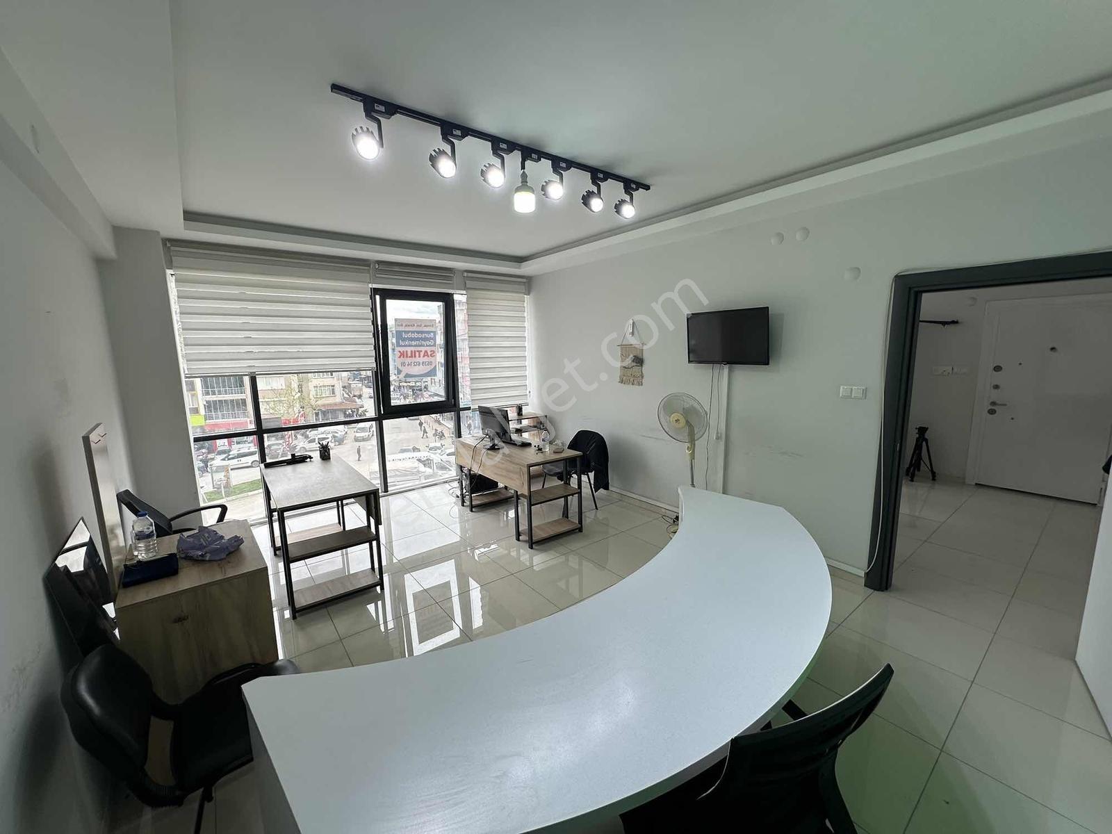 Bursadabul'dan Çarşı İçi 55 M2 Köşe Ofis - Görsel 20