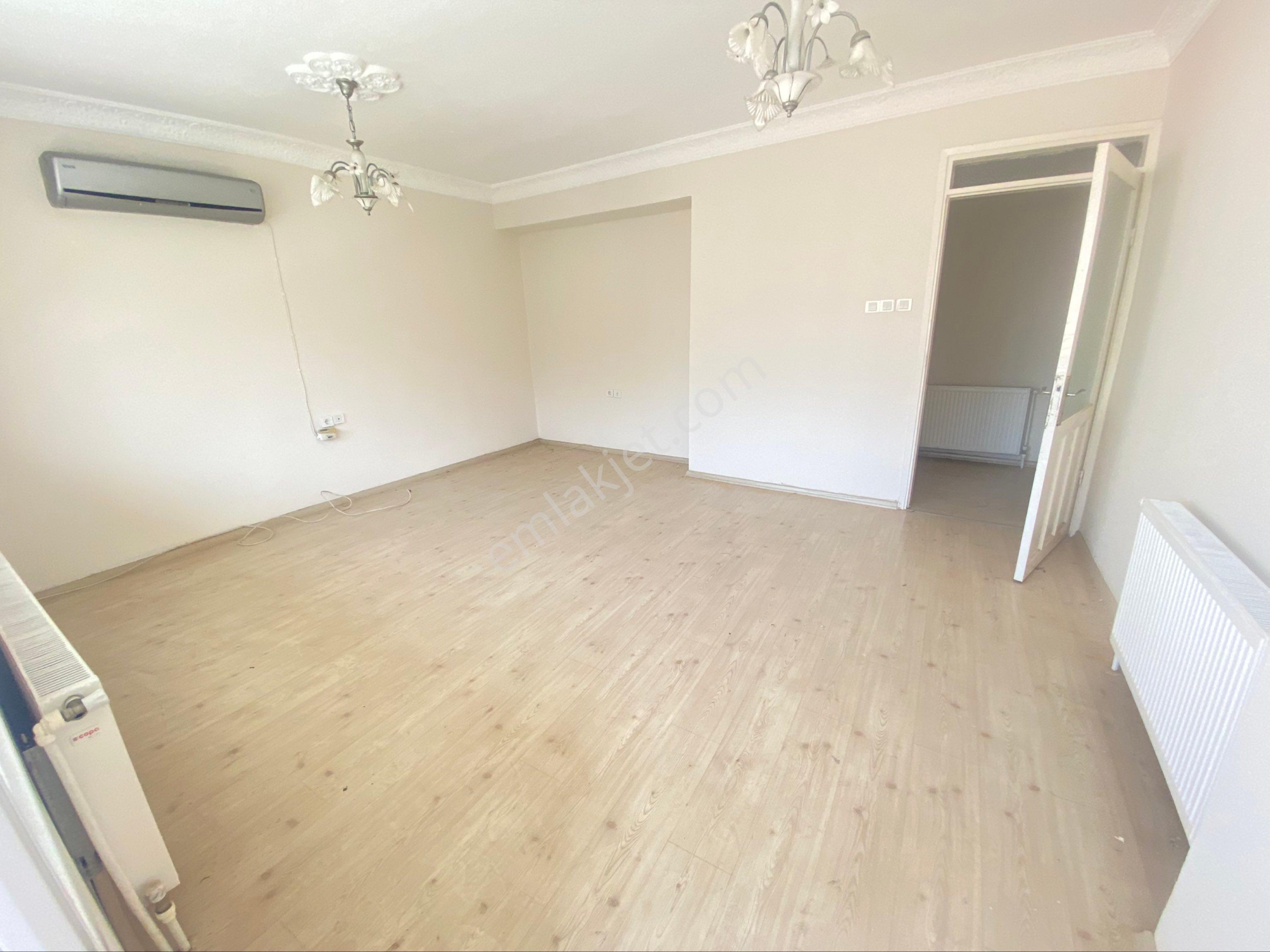 Bayraklı Sevgi Yolu Çarşısında İzban Yakını 3+1 Satılık Daire - Görsel 17