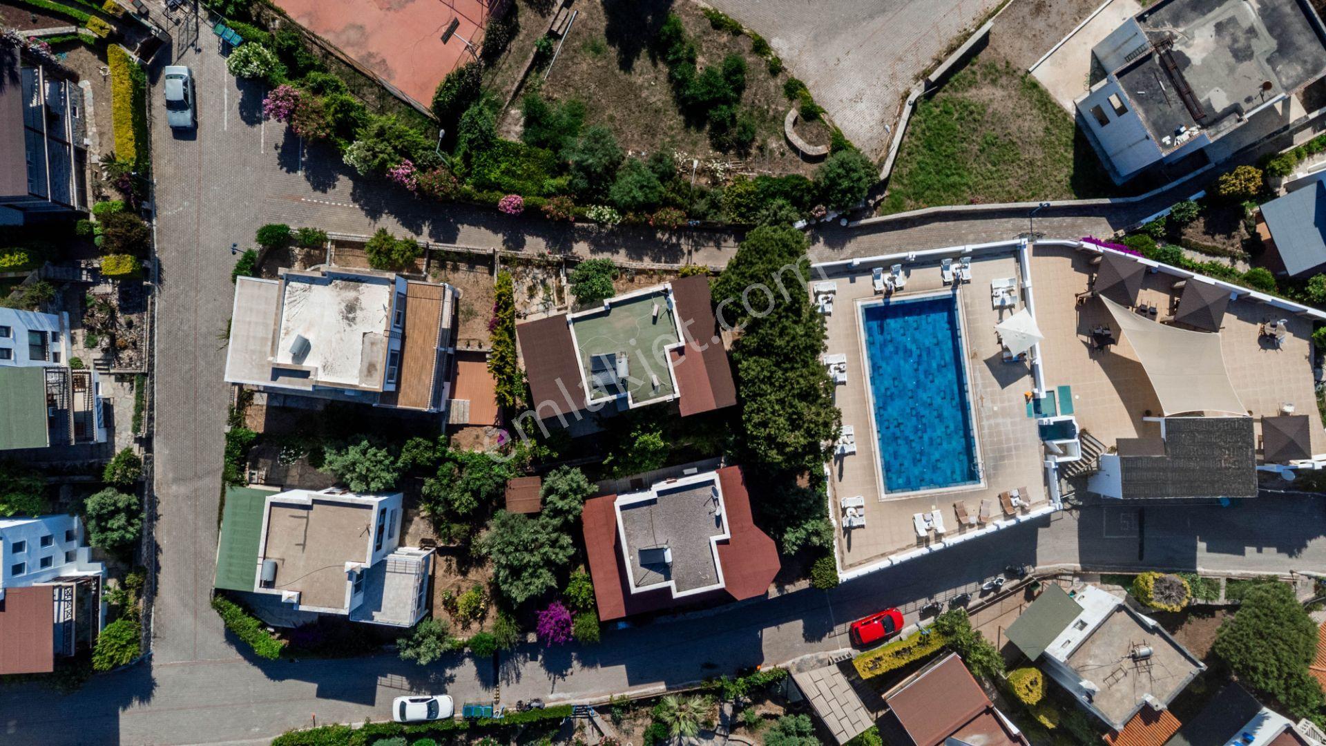 Bodrum Yalıkavak'ta Bahçeli Müstakil Villa | Plajlı Site - Görsel 5