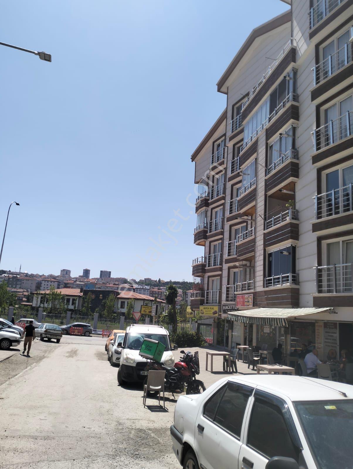 Hacettepe Mahallesi'nde Millet Bahçesi Cepheli, Full Eşyalı 3+1 Kiralık Dubleks
