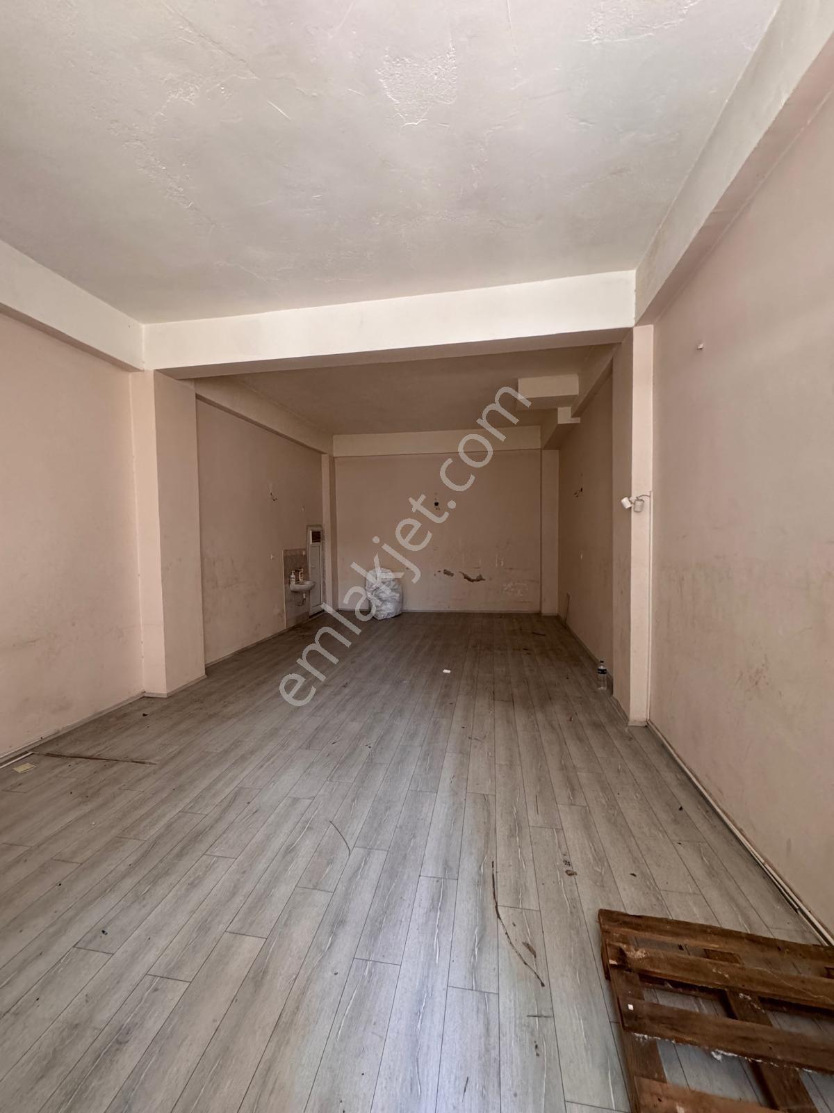 Ankara Yolu Altında, Fabrikalar Bölgesinde Kiralık İşyeri - Görsel 3